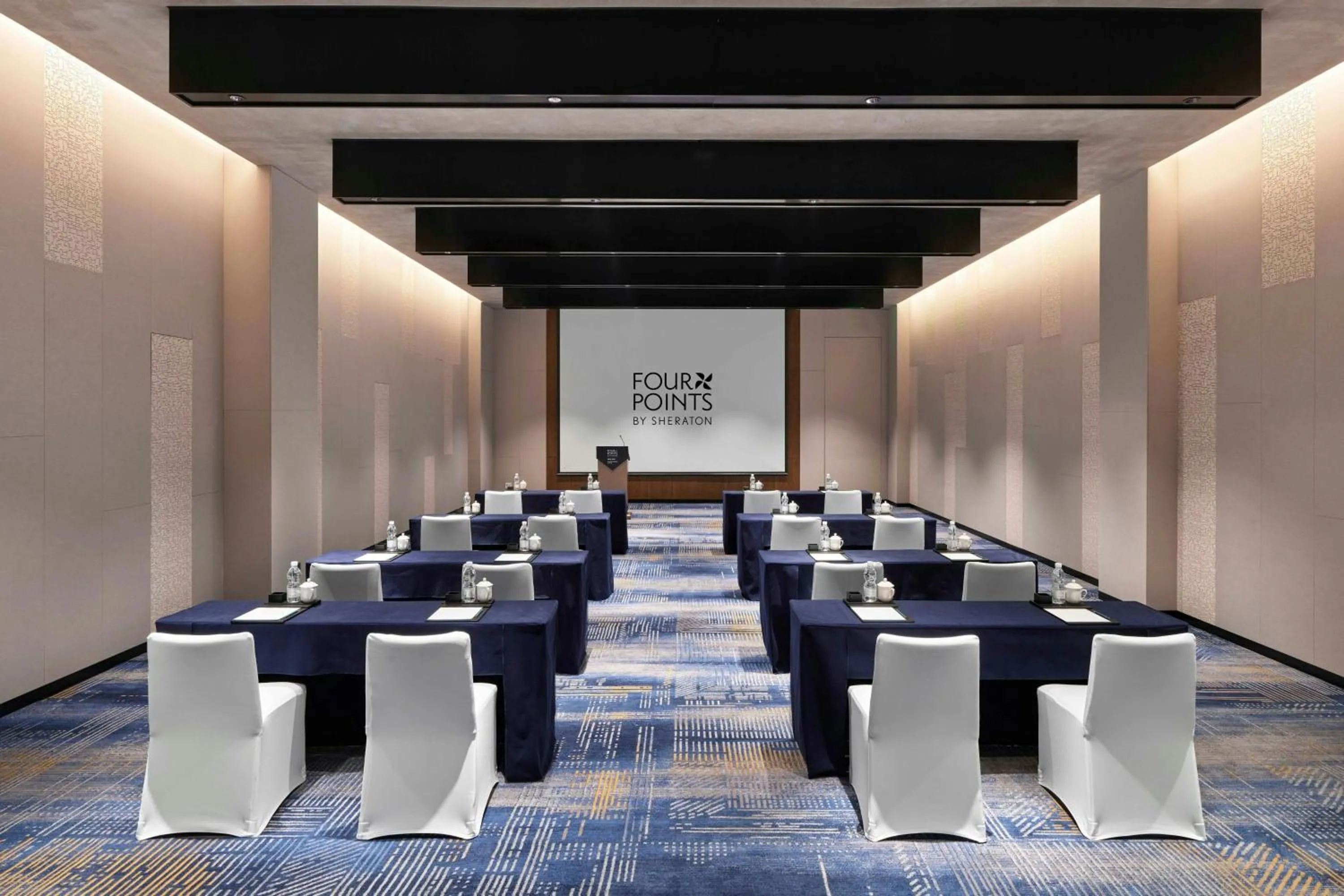 Meeting/conference room in Four Points by Sheraton Huzhou, Nanxun