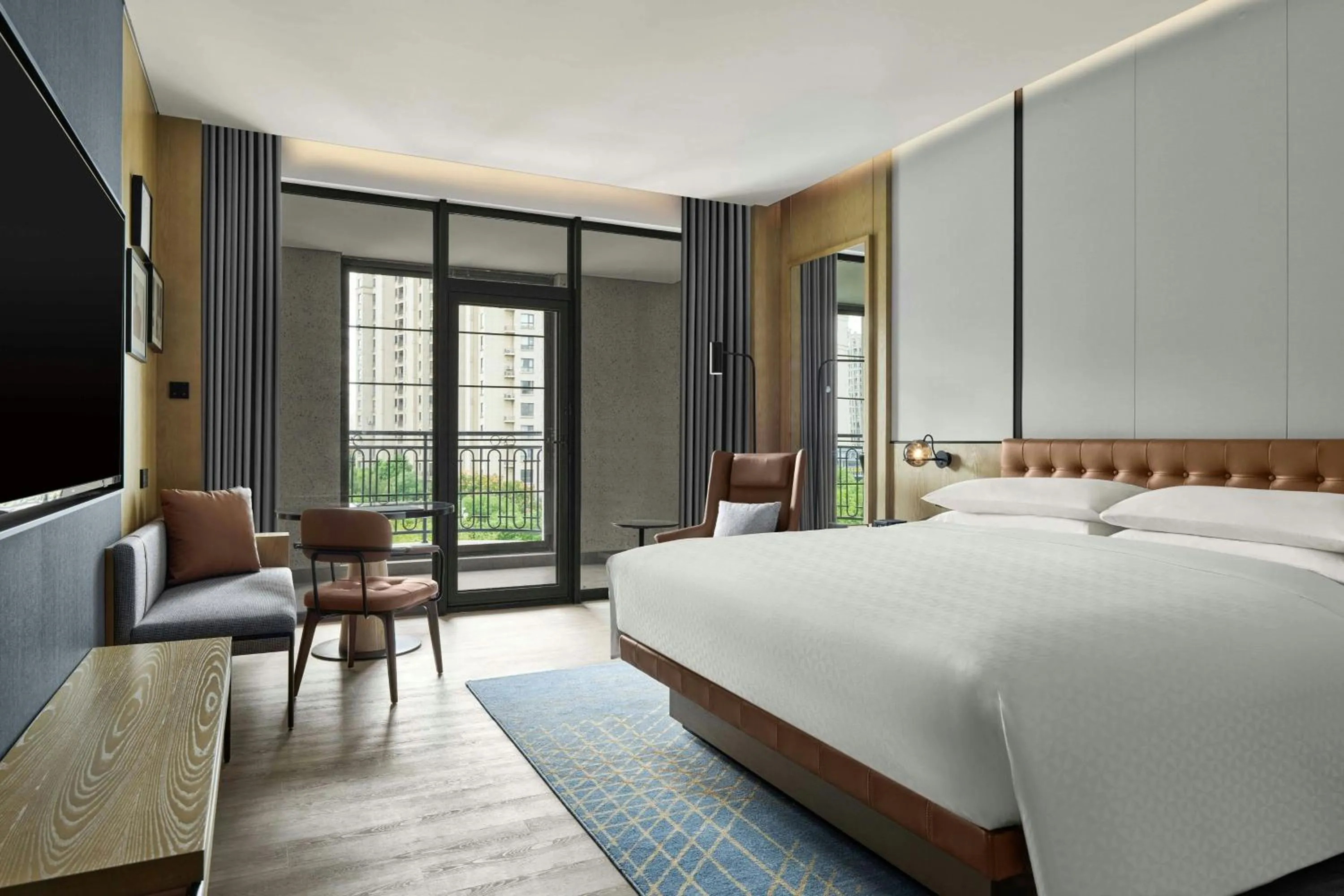 Photo of the whole room, Bed in Four Points by Sheraton Huzhou, Nanxun