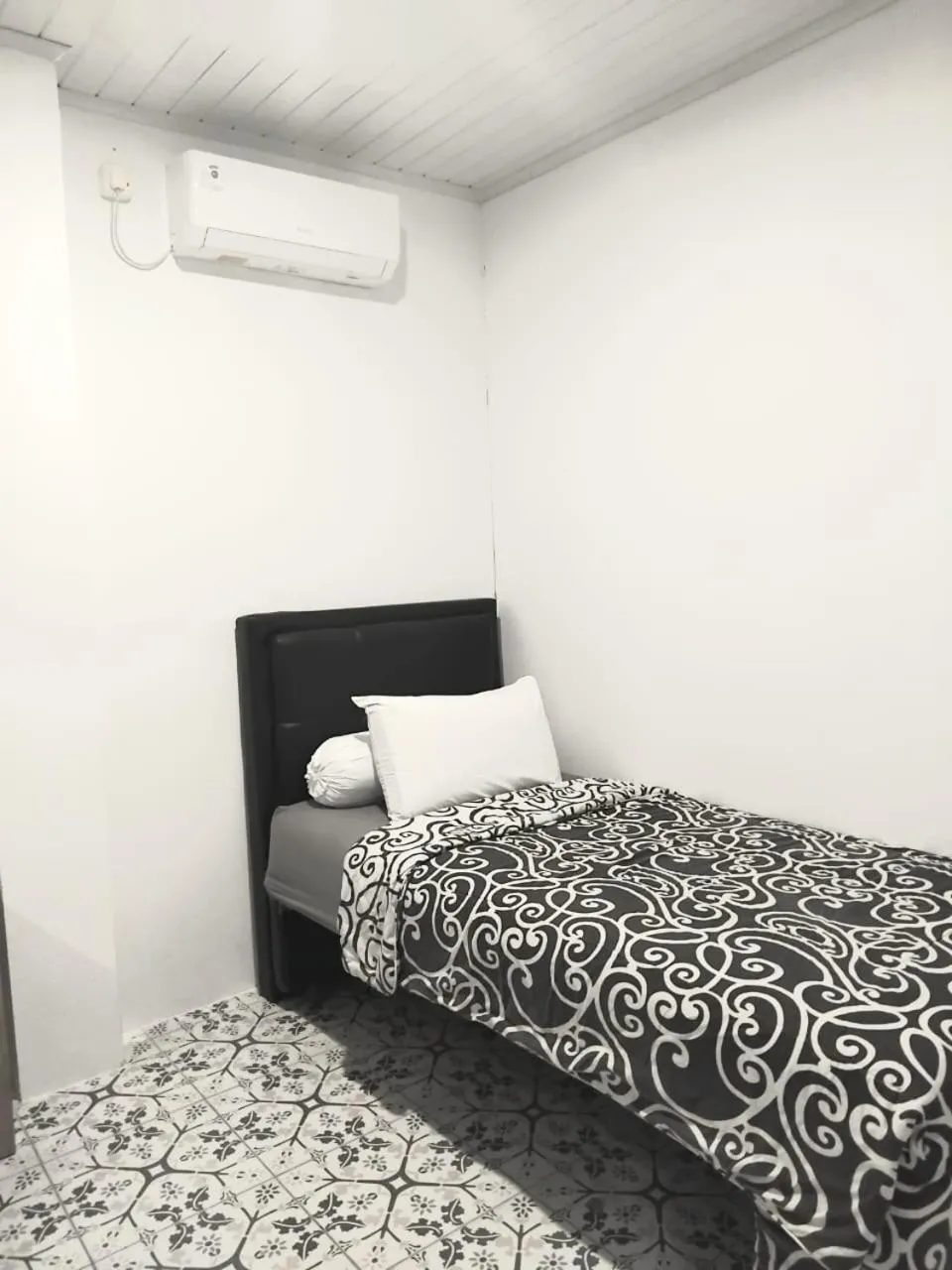 Bed in Tasqya Costel syariah