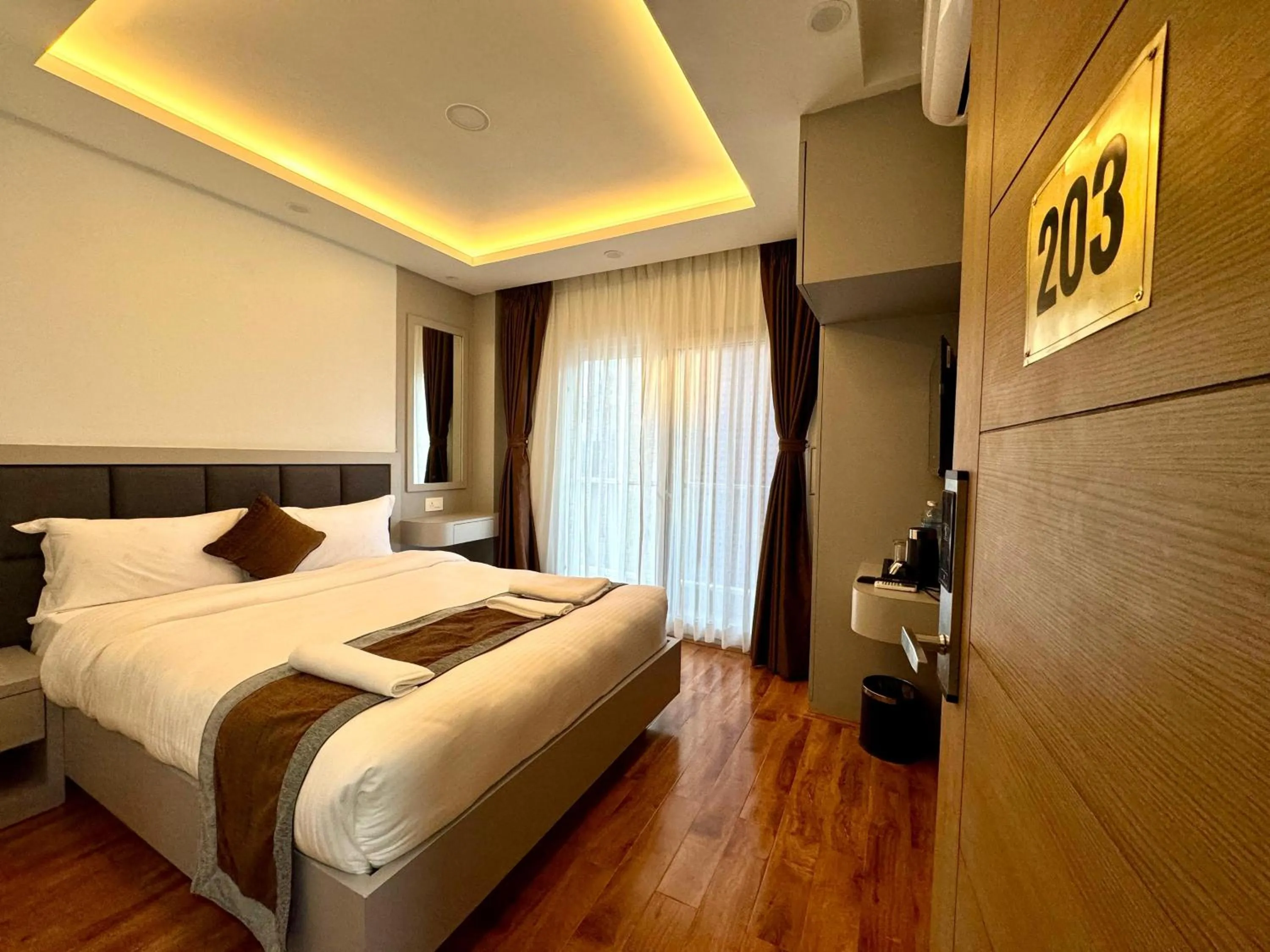 Bed in Hotel Alleyway Express