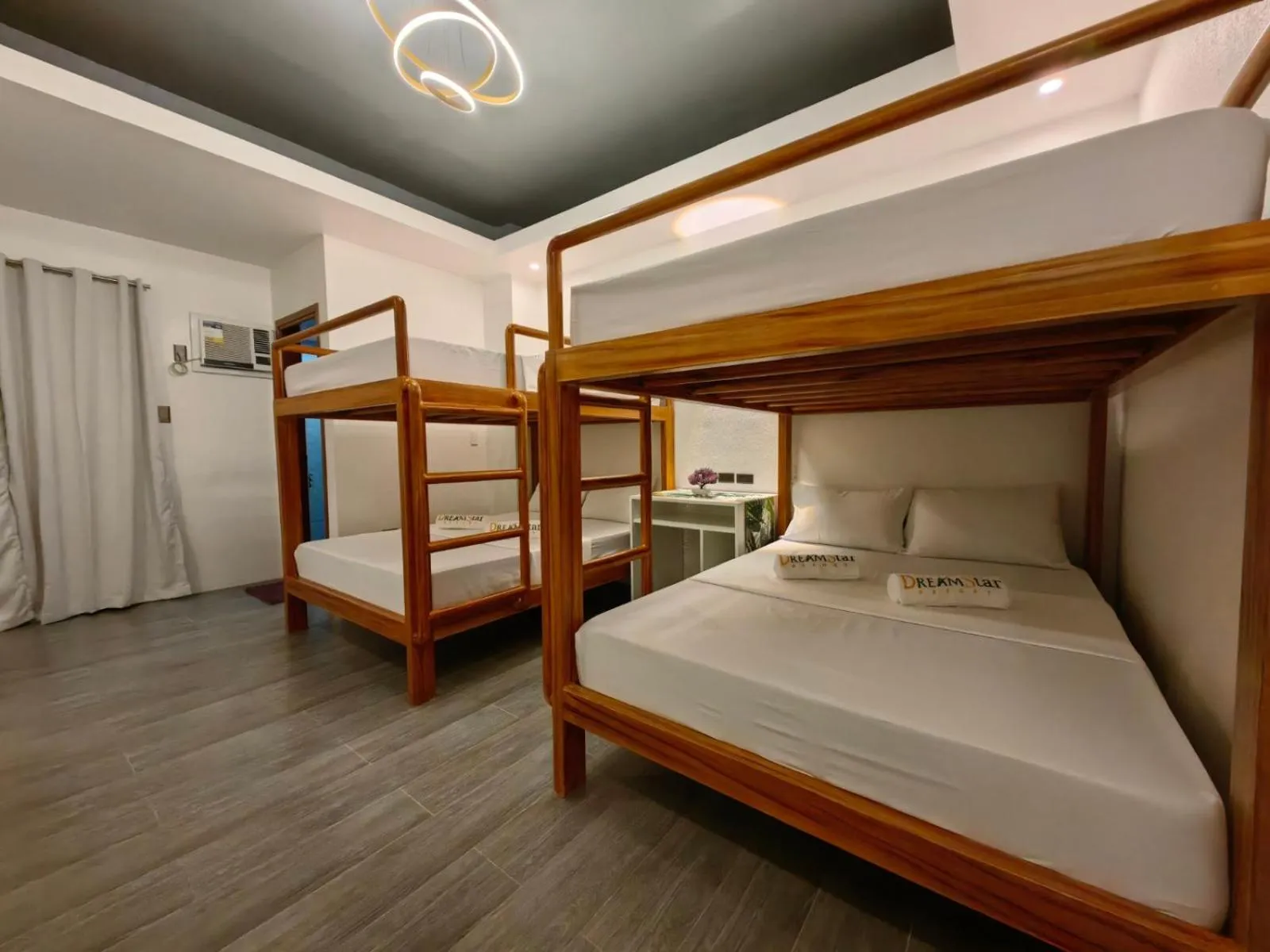 Bedroom, Bed in Dream'Star Resort Puerto Galera powered by Cocotel