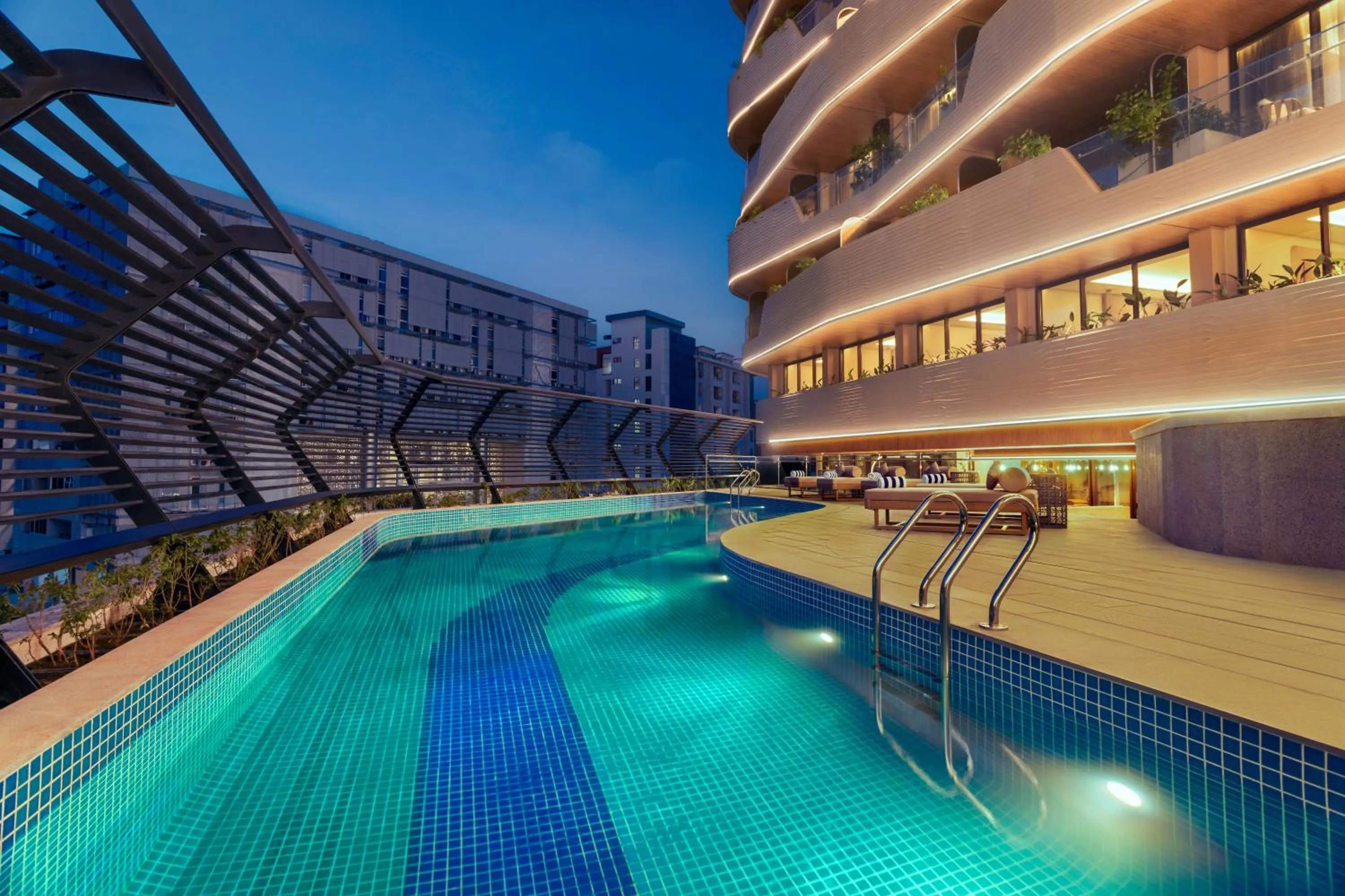 Swimming pool in Novotel Goa Panjim