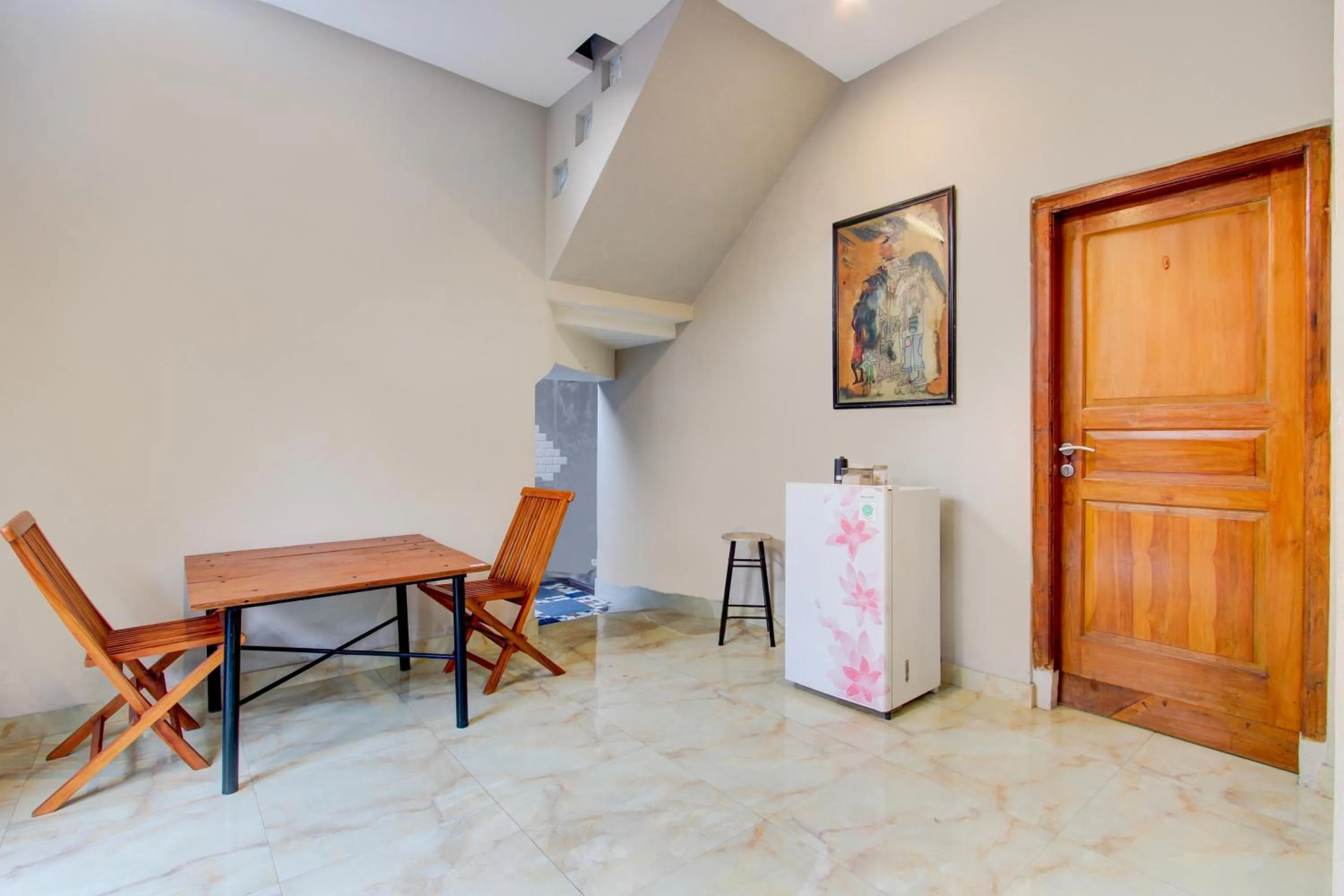 Lobby or reception in Capital O 94274 Homestay Balimoelih
