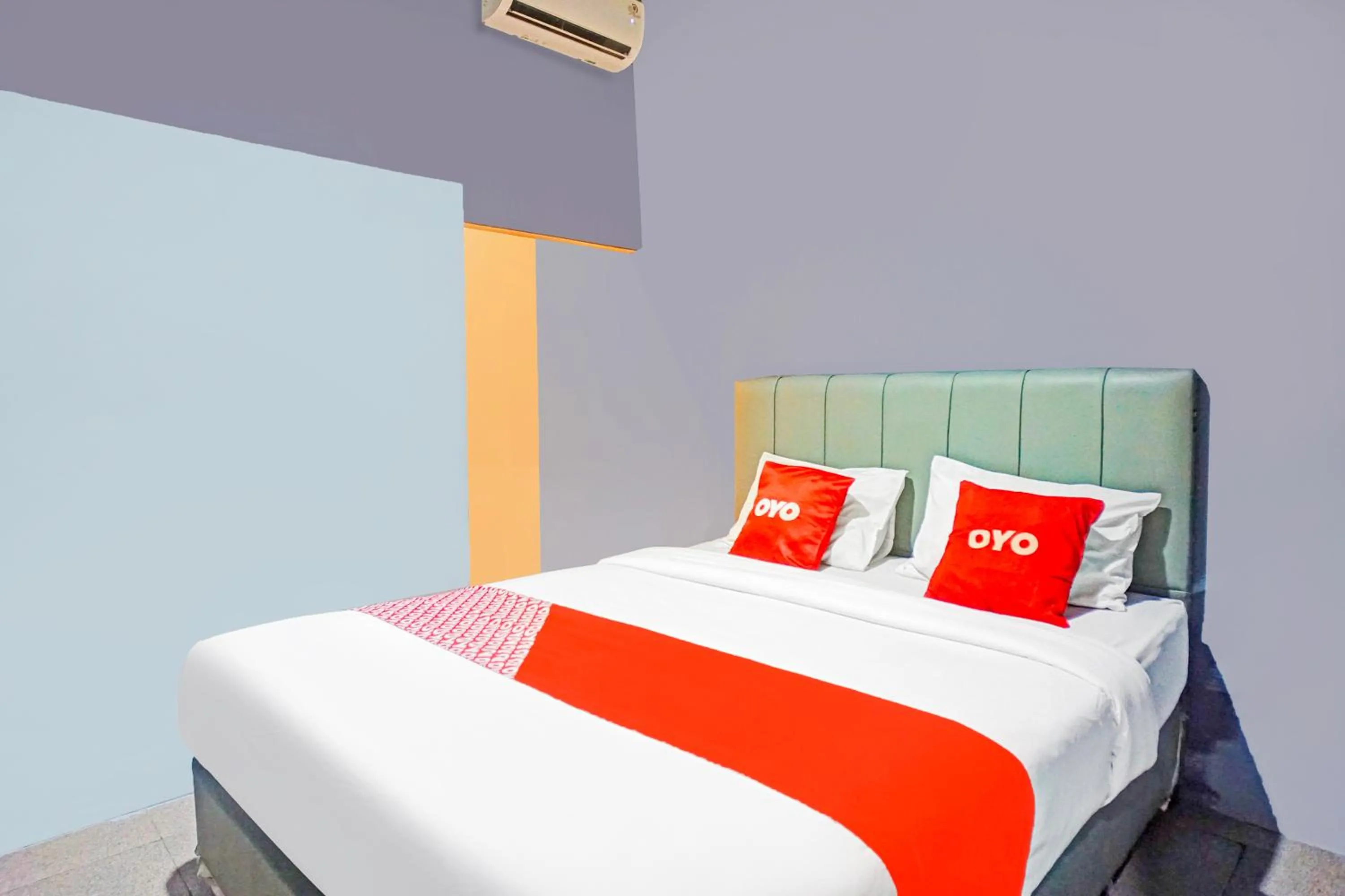 Bed in Hotel O Mandala Near Universitas Negeri Medan ( UNIMED )