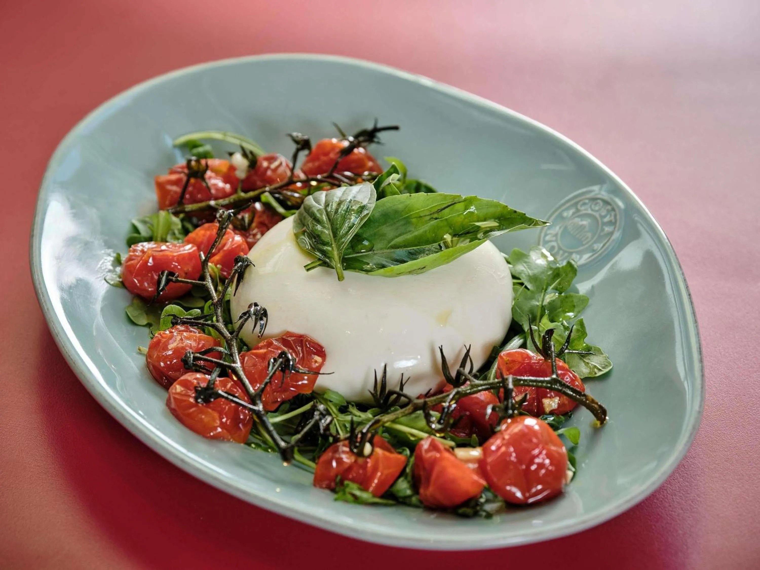 Restaurant/places to eat in TRIBE Paris Pantin