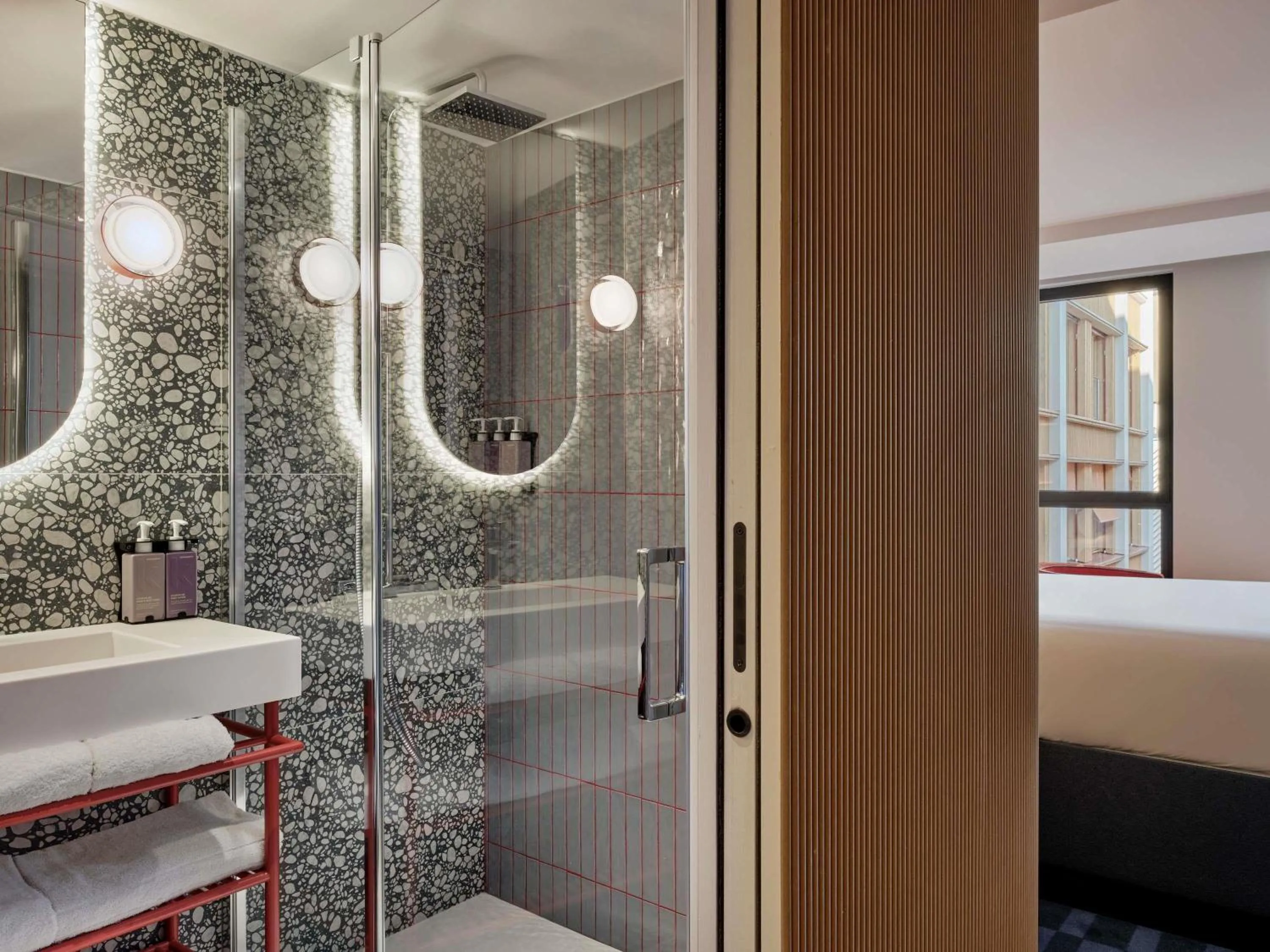 Bedroom, Bed in TRIBE Paris Pantin