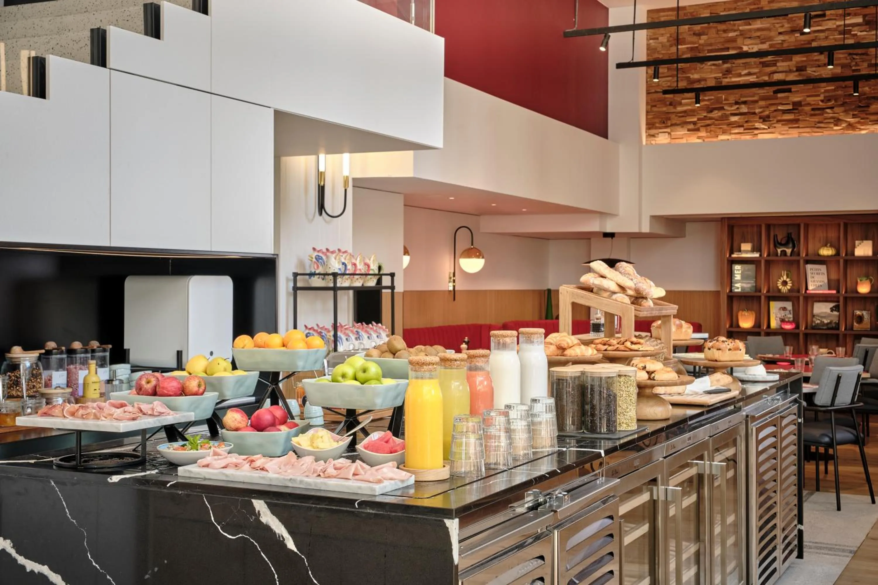 Breakfast in TRIBE Paris Pantin