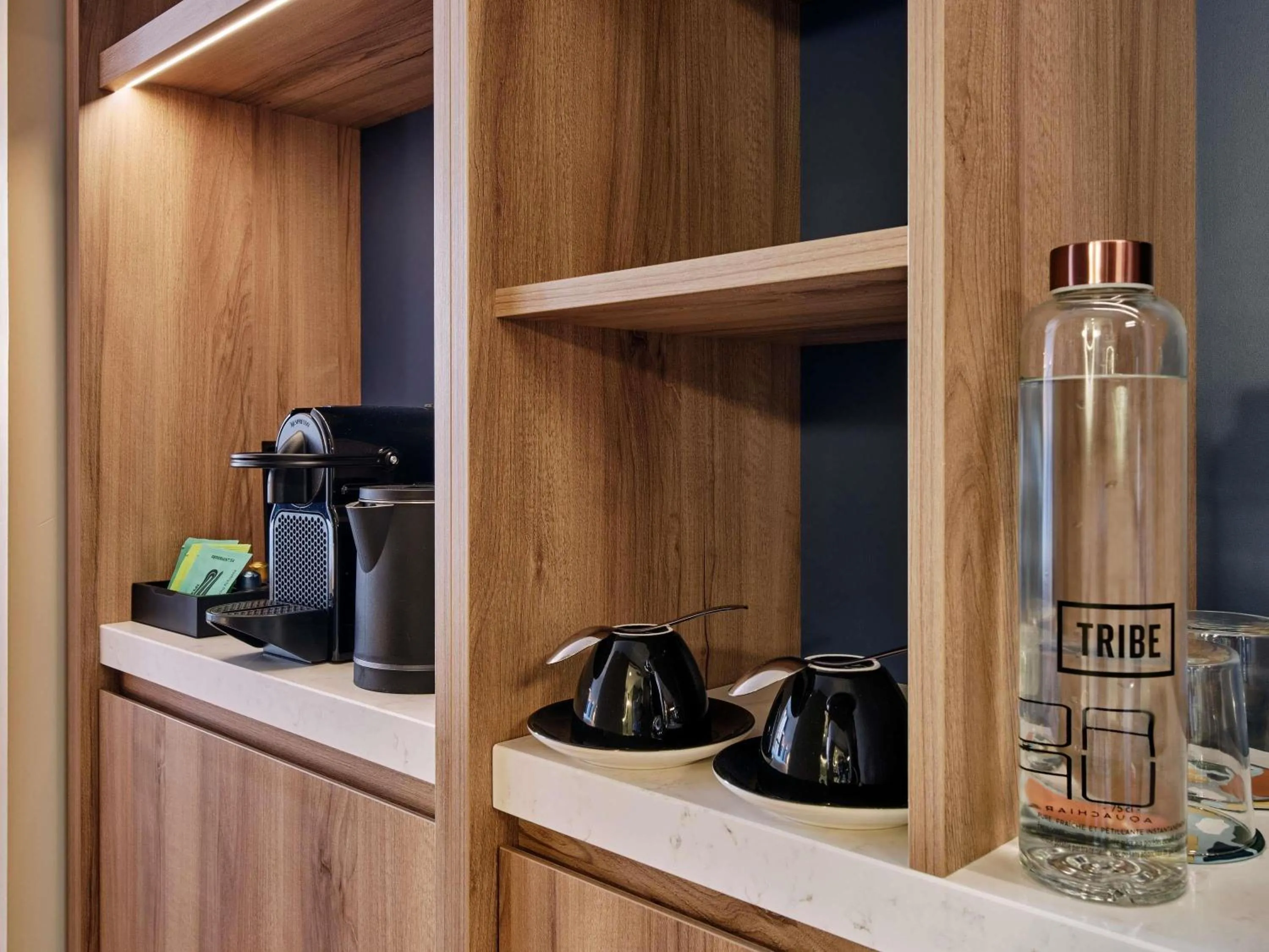 Bedroom in TRIBE Paris Pantin