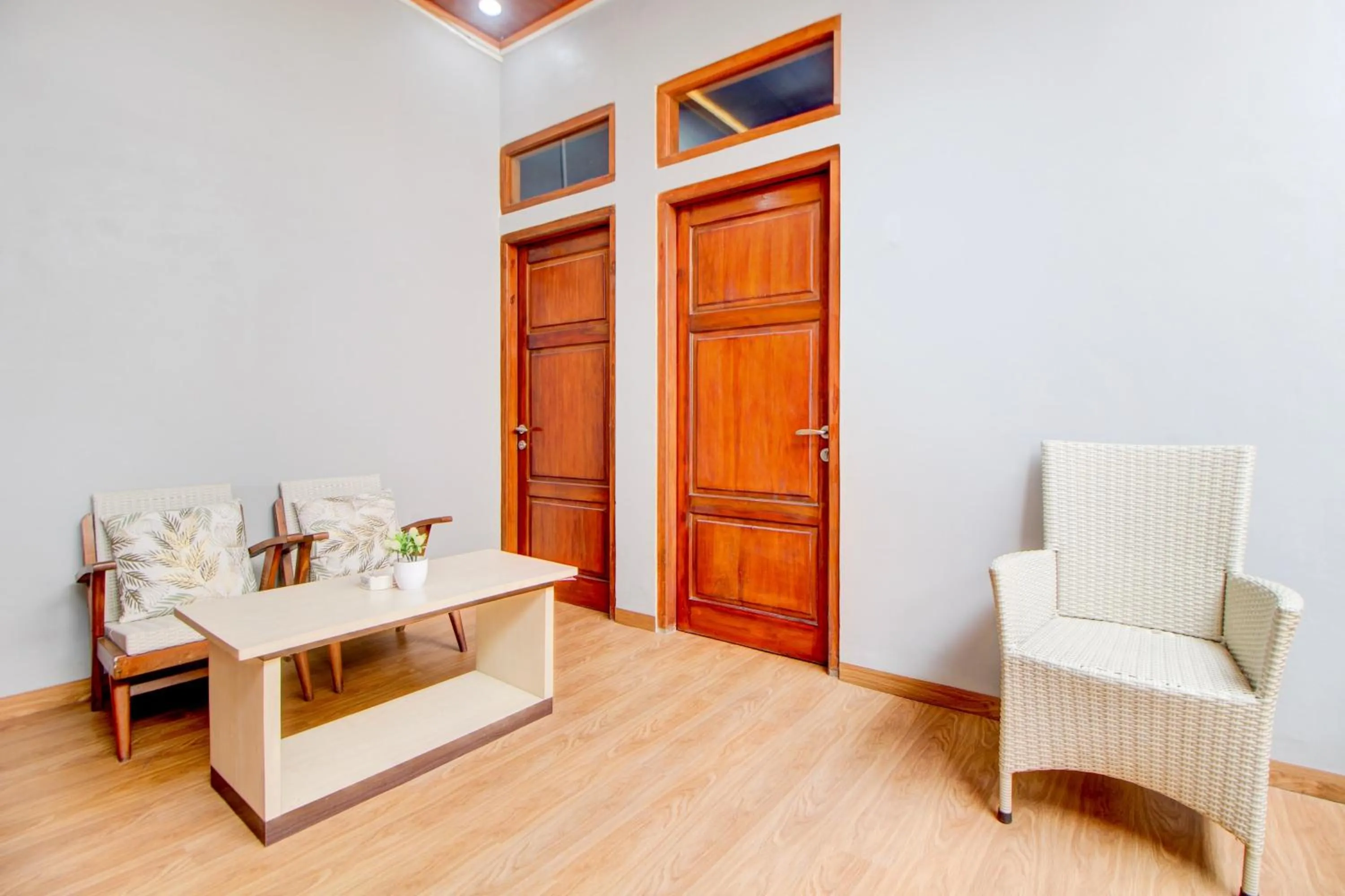 Lobby or reception in Capital O 94314 Sunny Co Living