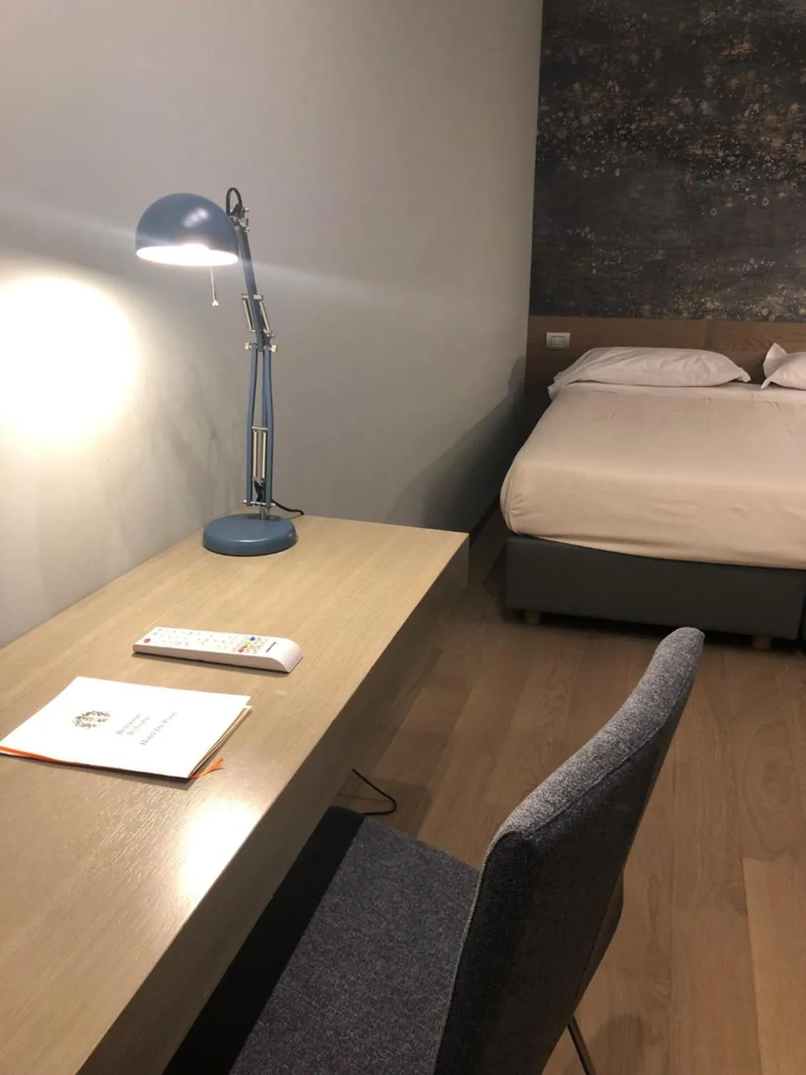 Bed in Albergo Tre Pozzi