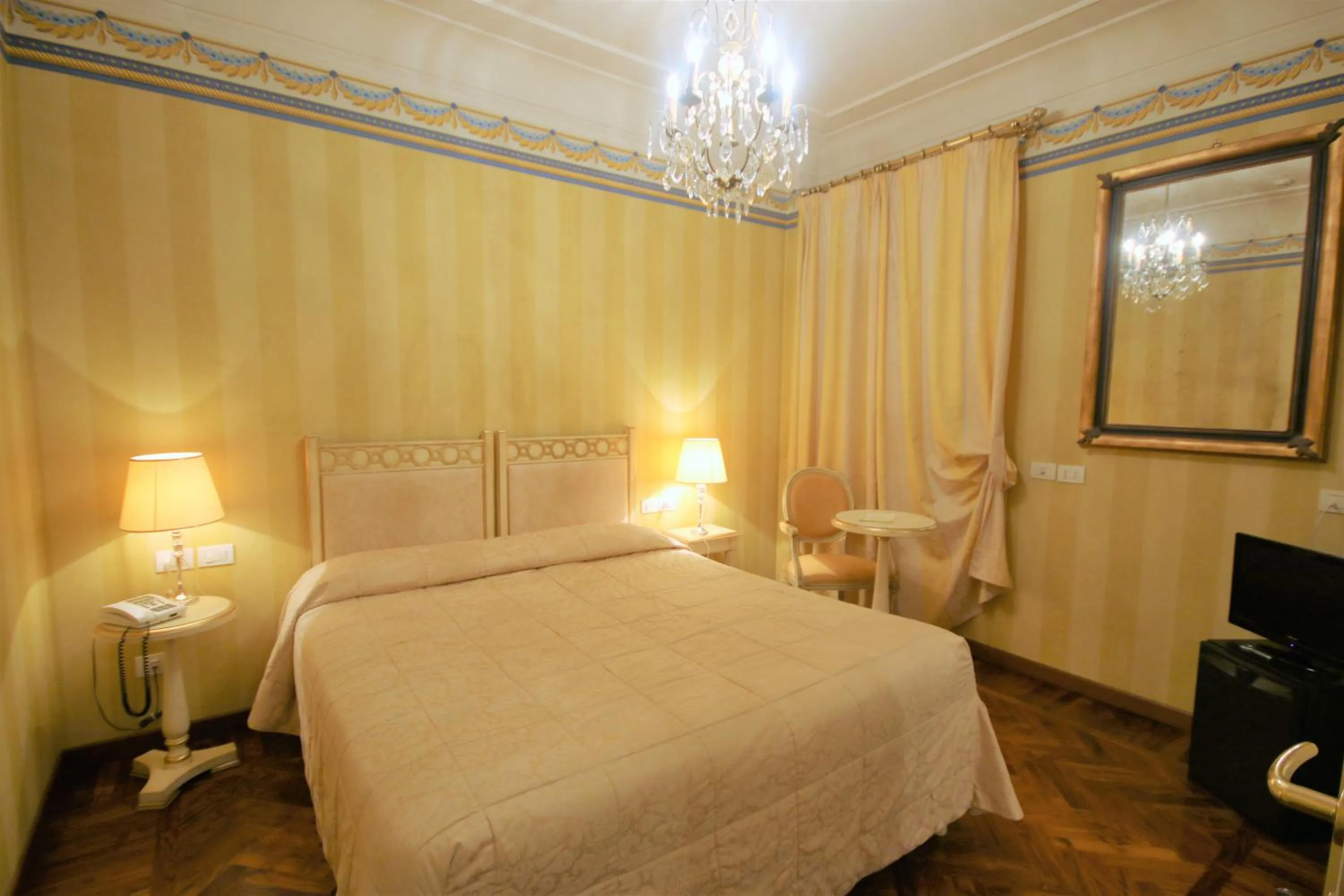 Bed in Albergo Tre Pozzi
