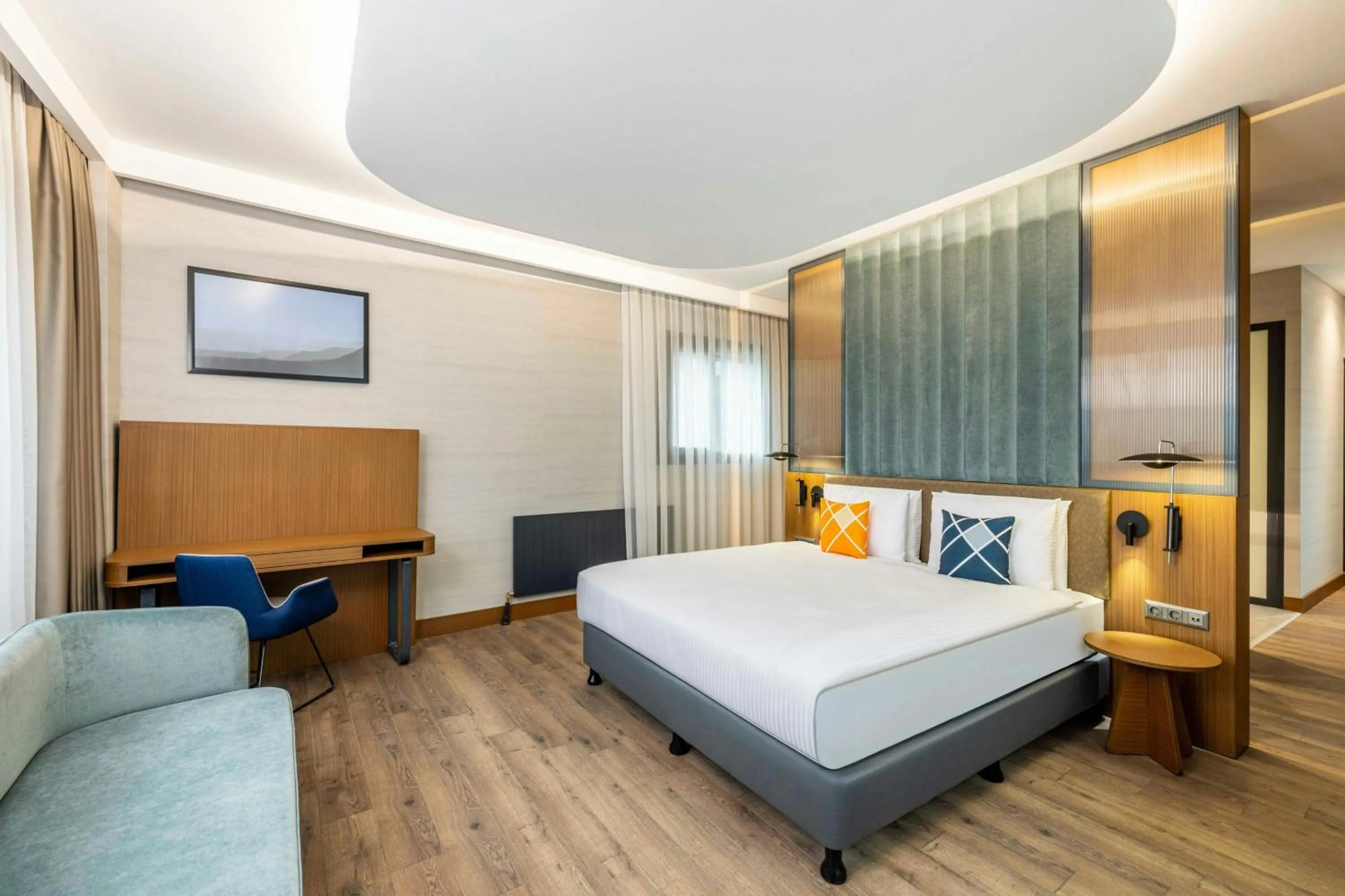 Bedroom, Bed in Four Points Flex by Sheraton Ankara Cukurambar