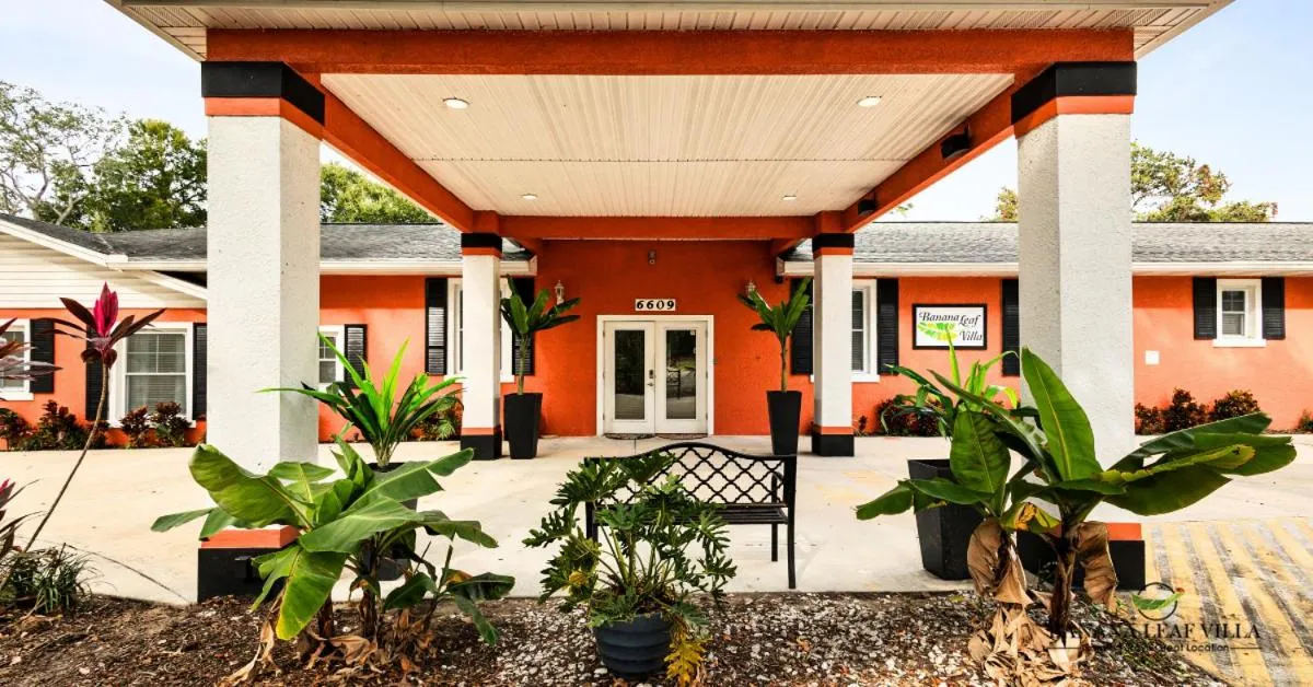 Banana Leaf Villa