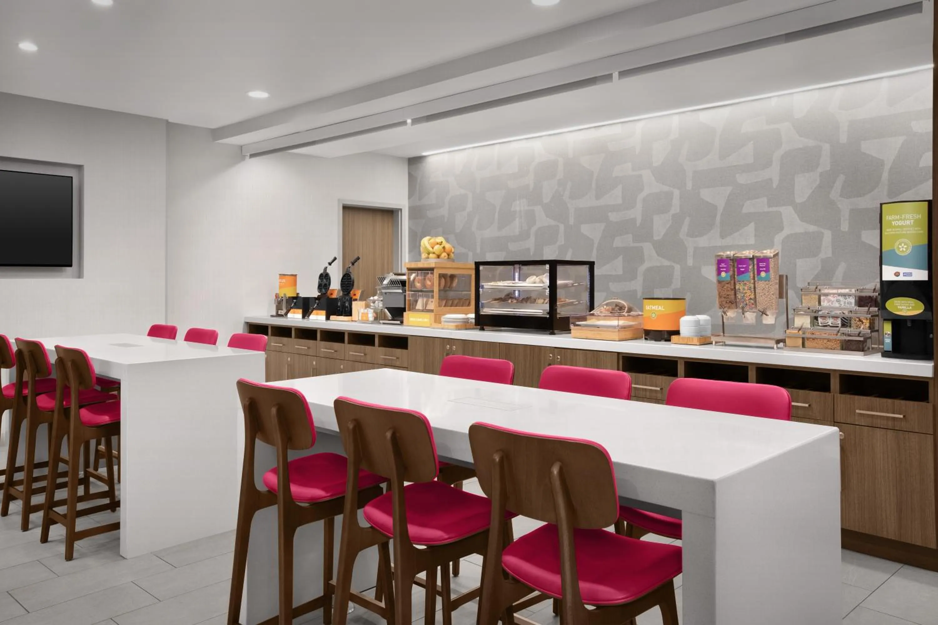 Restaurant/places to eat in Home2 Suites By Hilton Columbus Easton