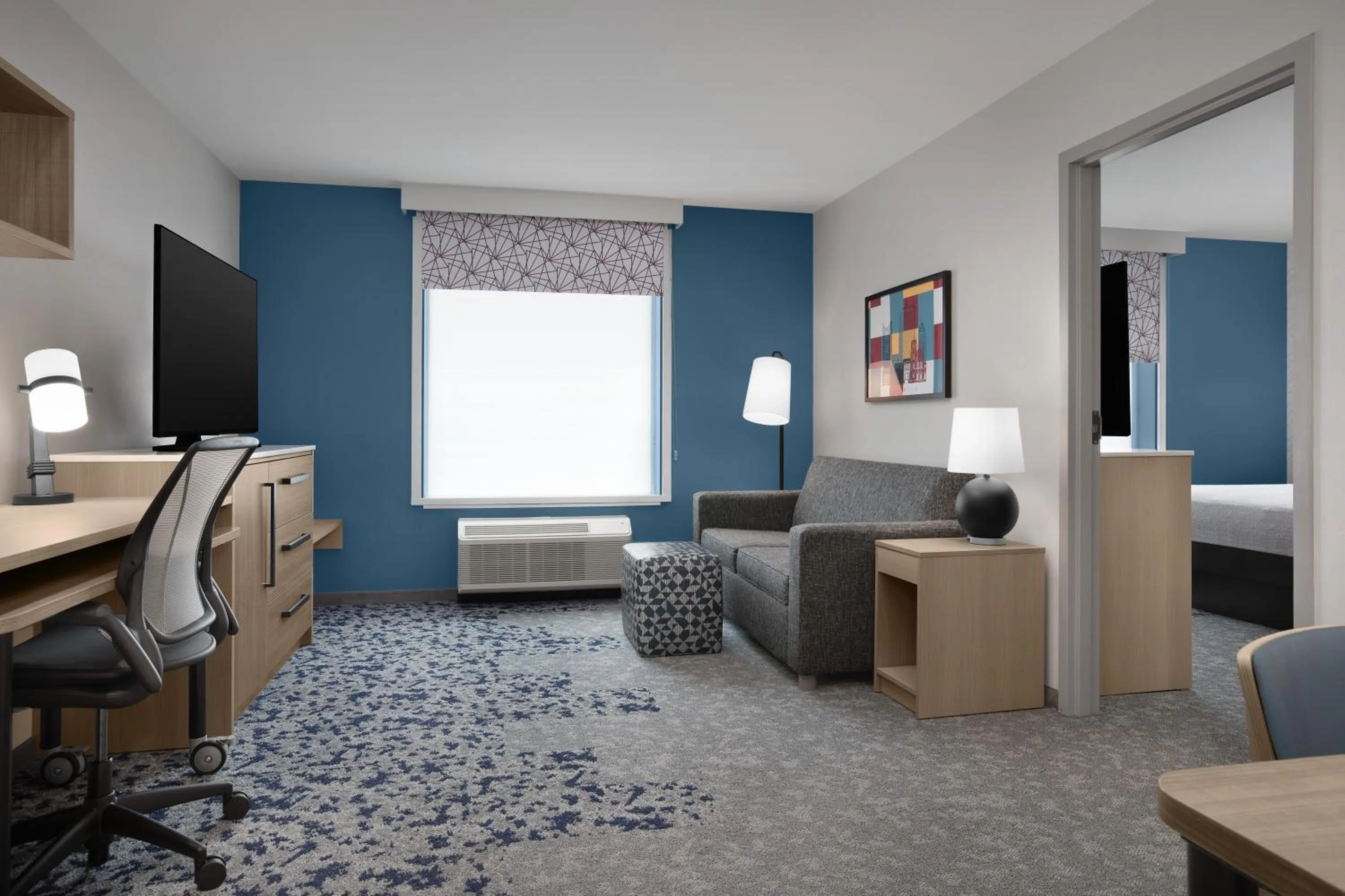 Bed in Home2 Suites By Hilton Columbus Easton