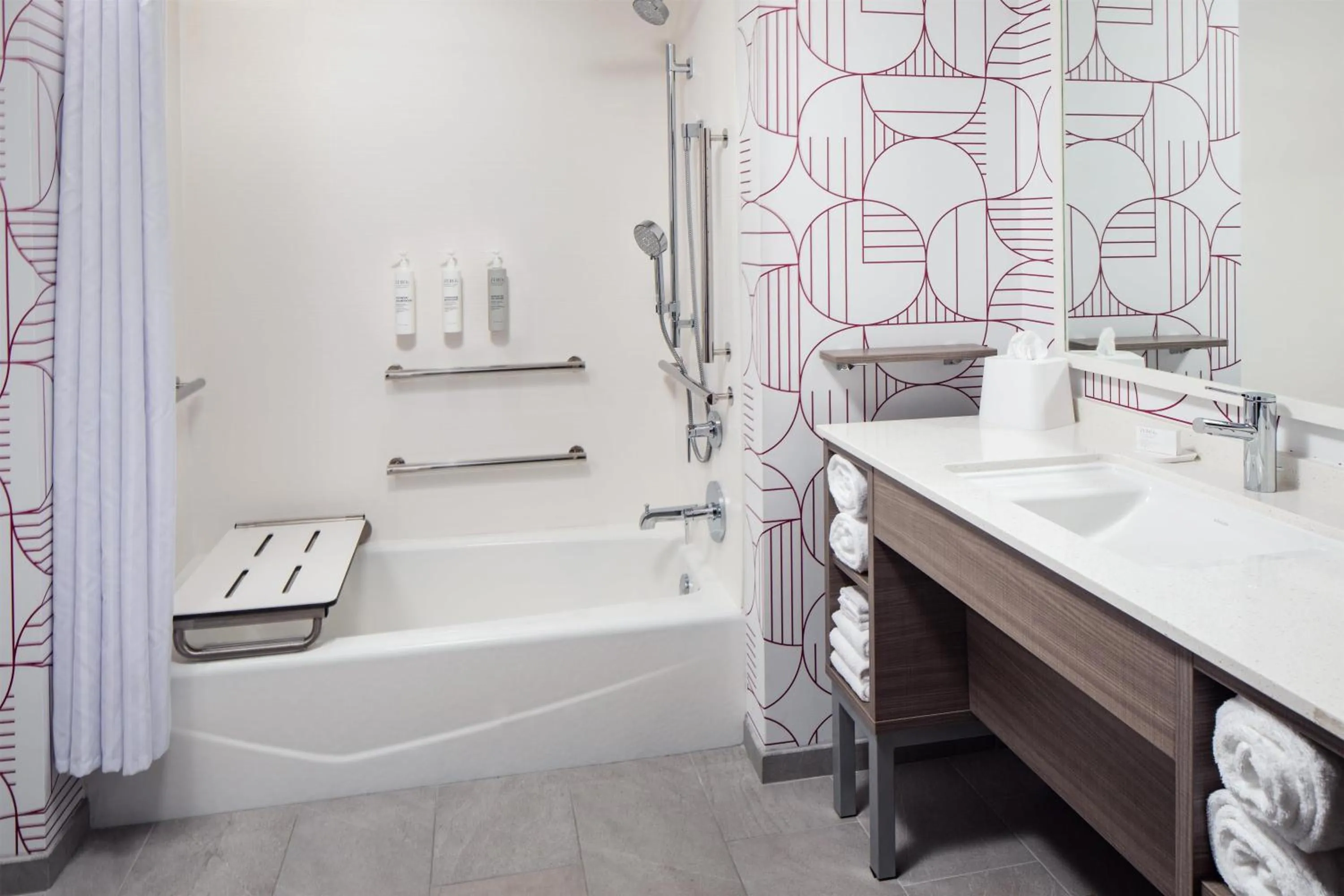 Bathroom in Home2 Suites By Hilton Memphis Downtown