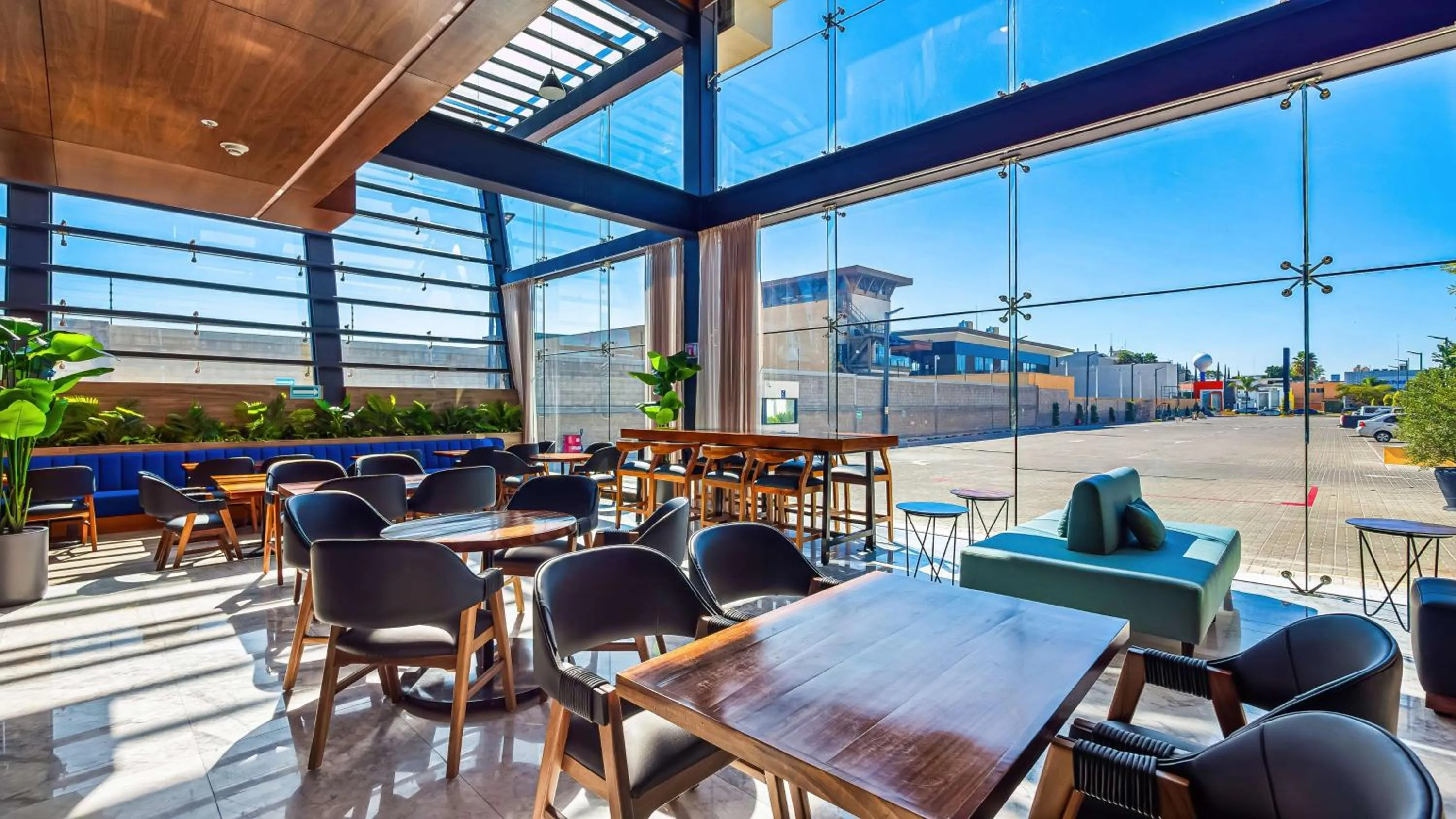 Breakfast in Hampton By Hilton Queretaro Juriquilla