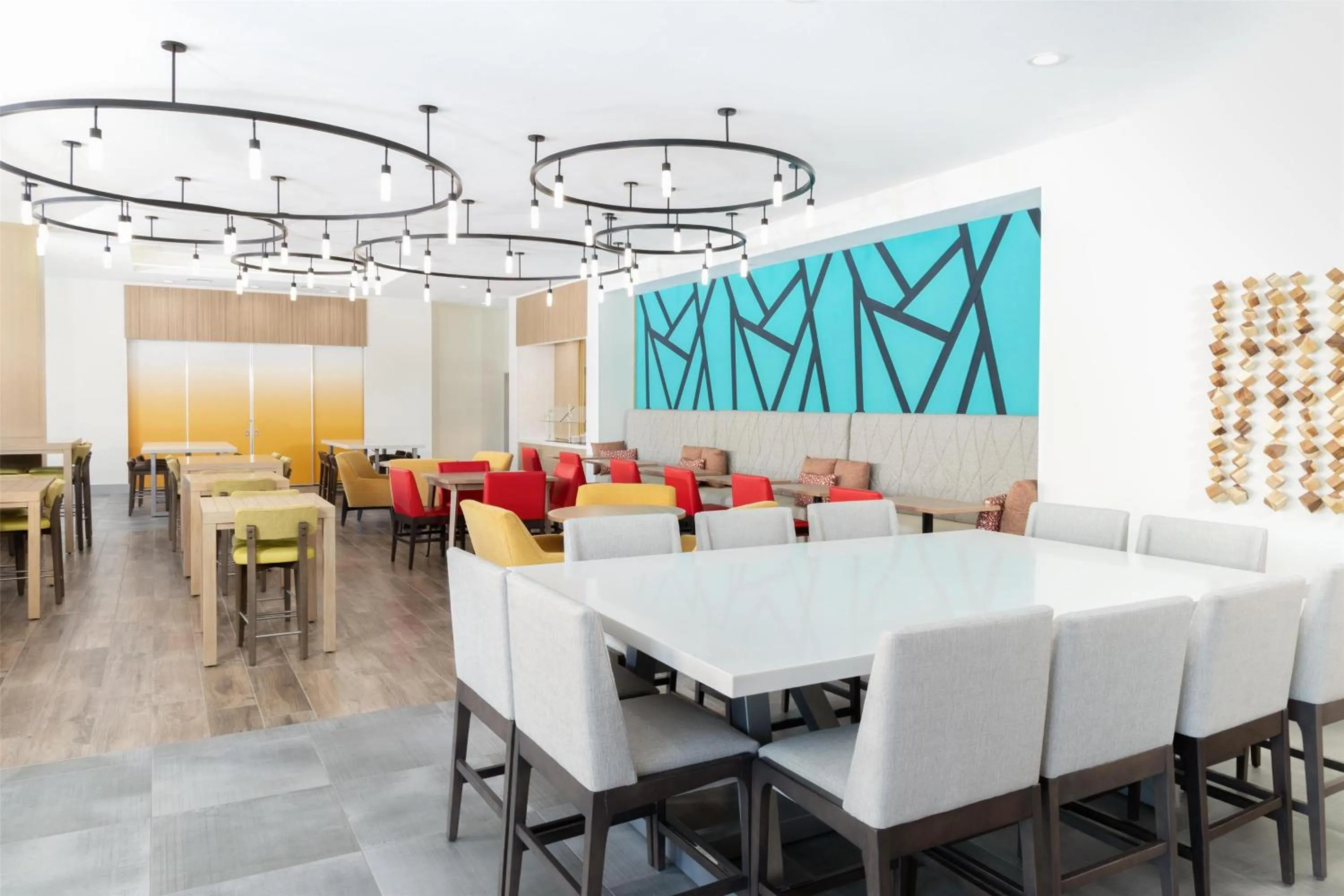 Restaurant/places to eat in Hilton Garden Inn Walnut Creek