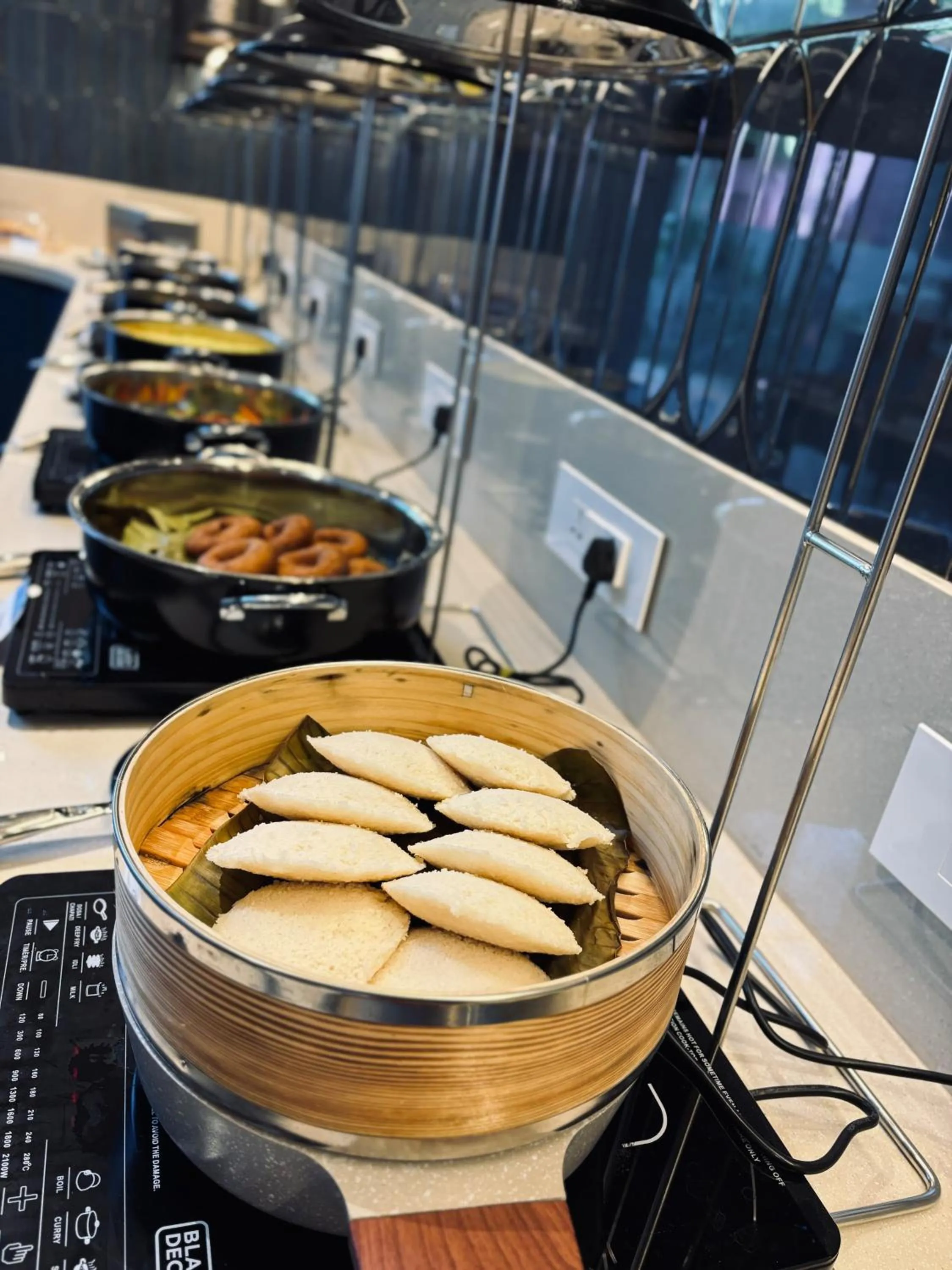 Restaurant/places to eat in Meritas Auberge Calangute Goa