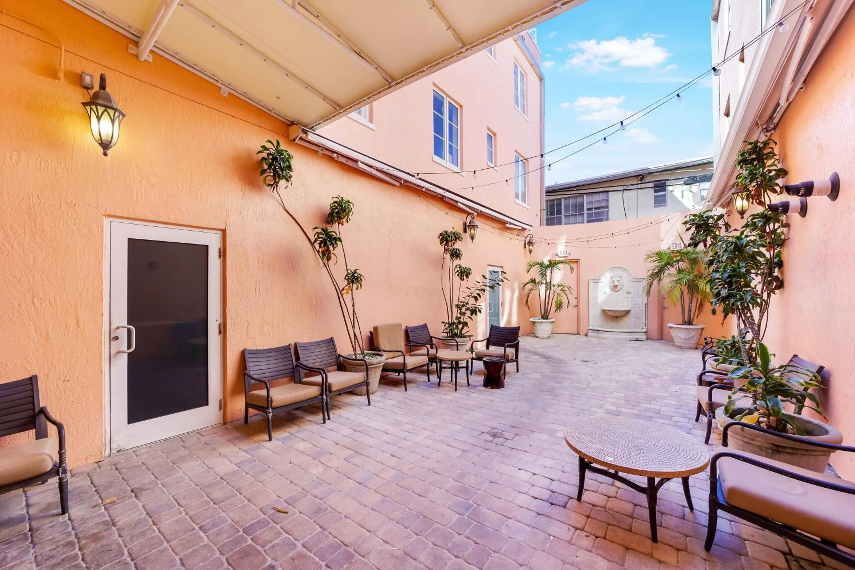 Property building in Casa Victoria Orchid Hotel