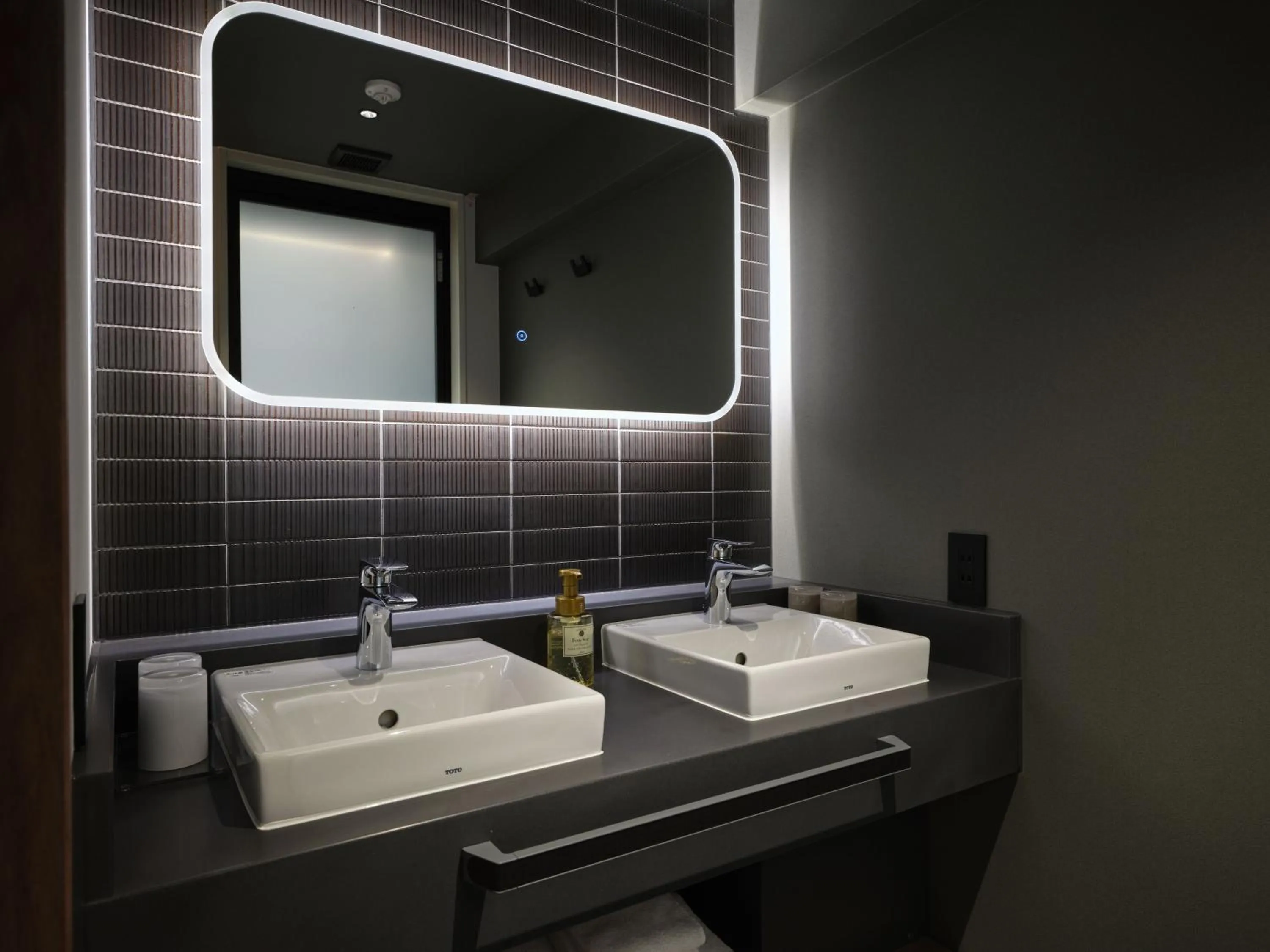 MONday Apart Premium Kyoto Sta Kamogawa