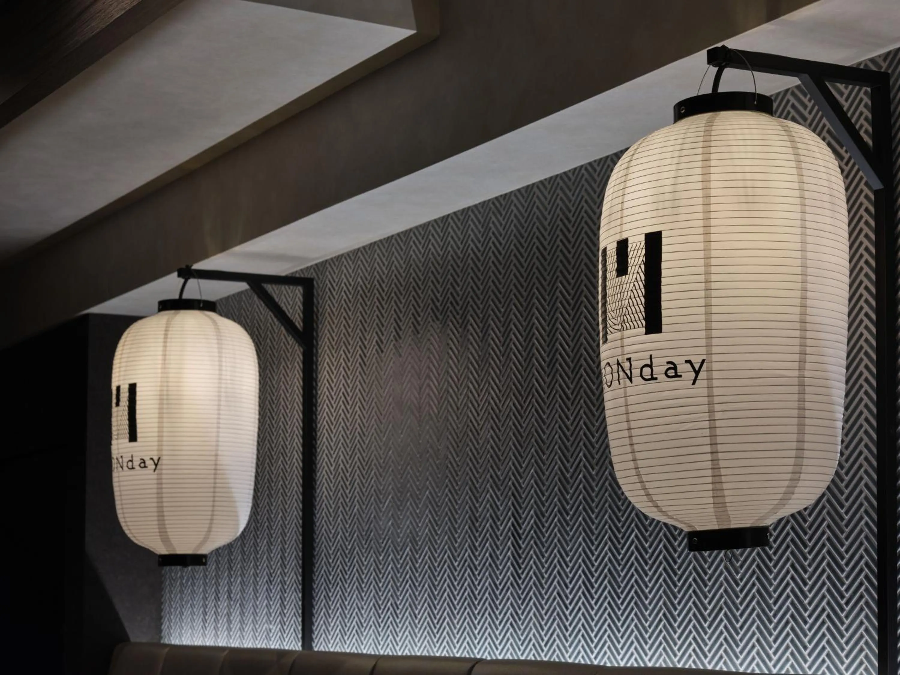 Logo/Certificate/Sign in MONday Apart Premium OSAKA NAMBA WEST