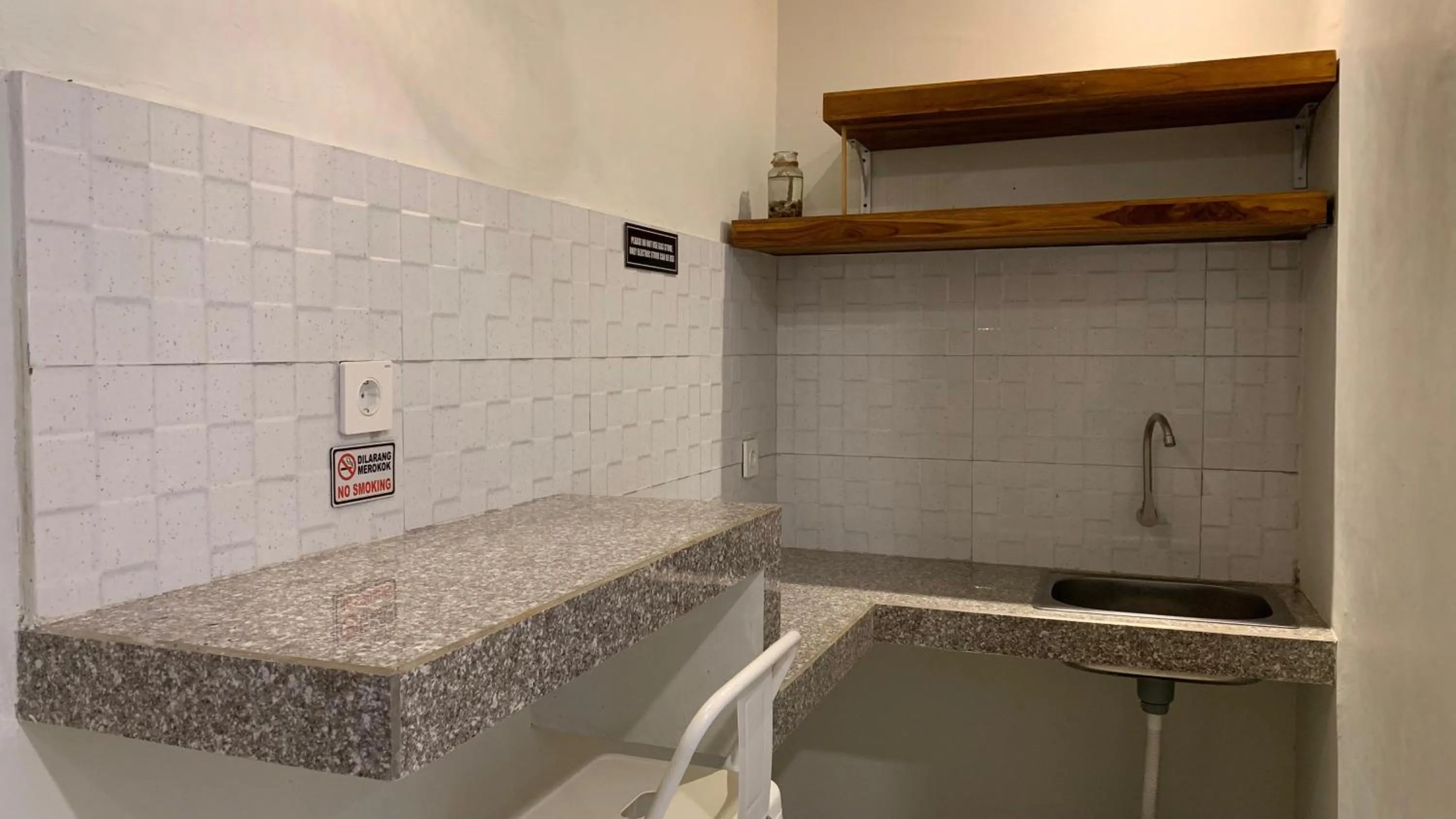 kitchen in Baliem CoLiving