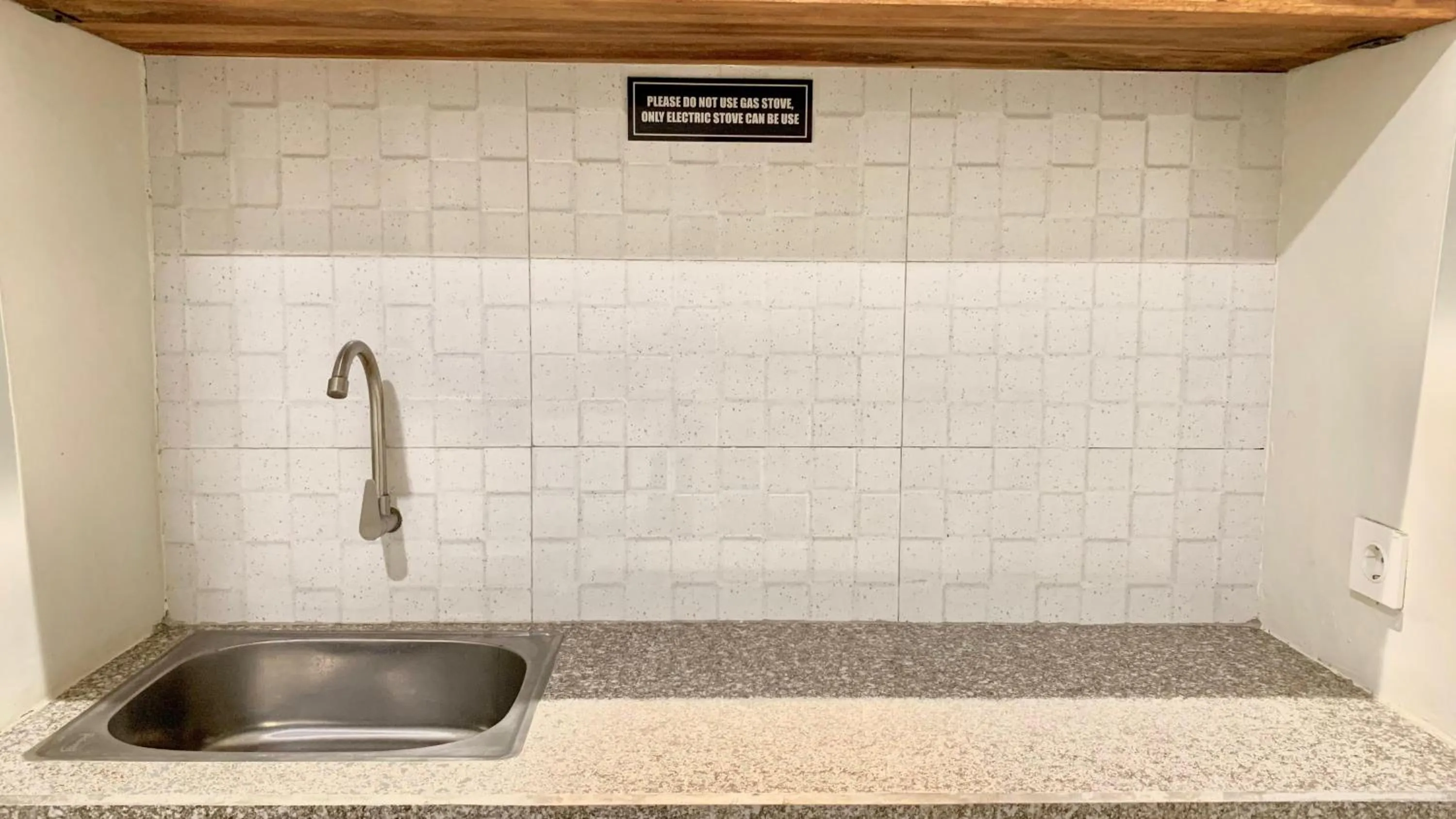 kitchen in Baliem CoLiving