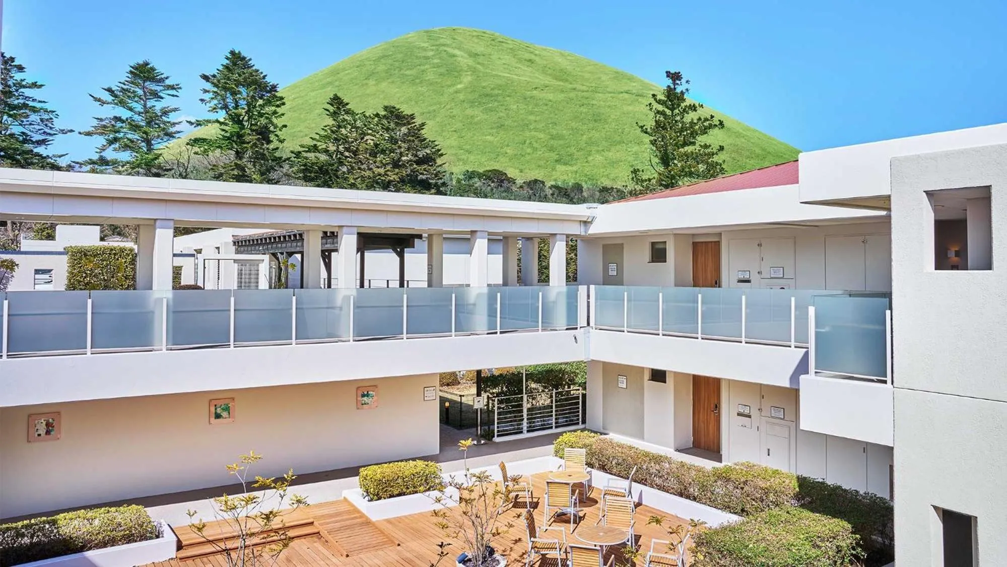 Inner courtyard view in Tokyu Vacations Izukougen