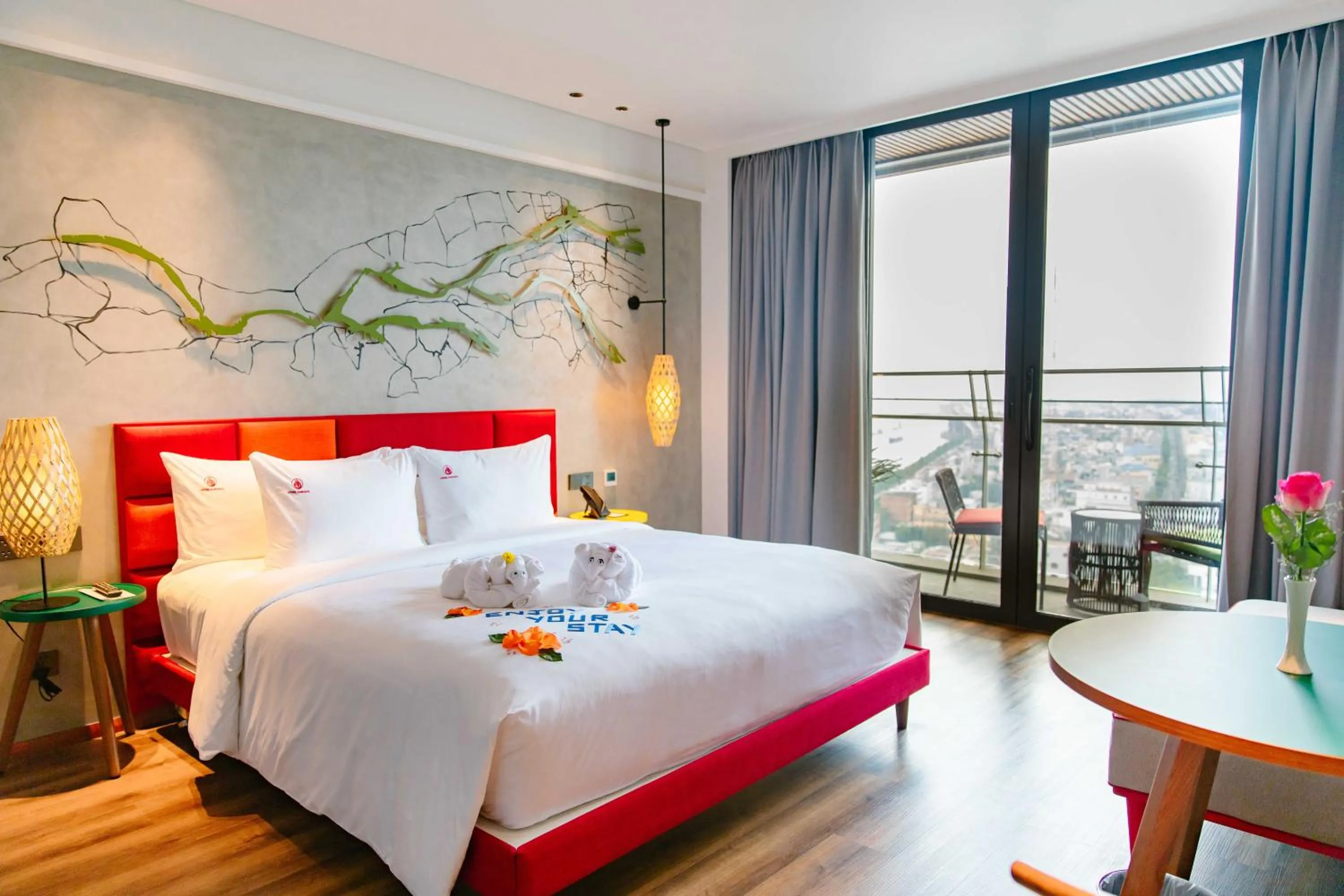 Living room, Bed in CENTRAL PLAZA HOTEL - Mỹ Tho