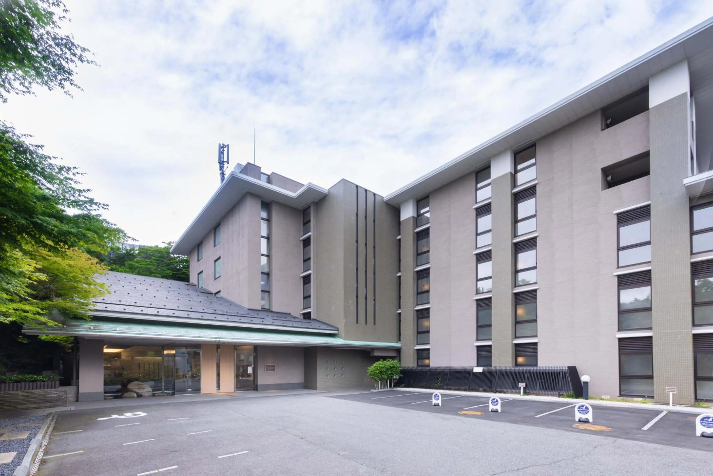Property building in Tokyu Vacations Hakone Gora