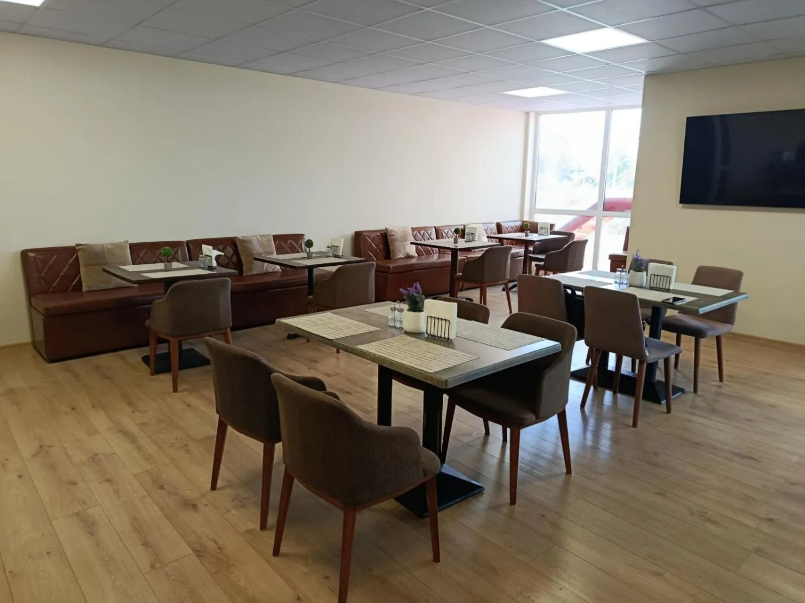 Breakfast in Ubis Hotel