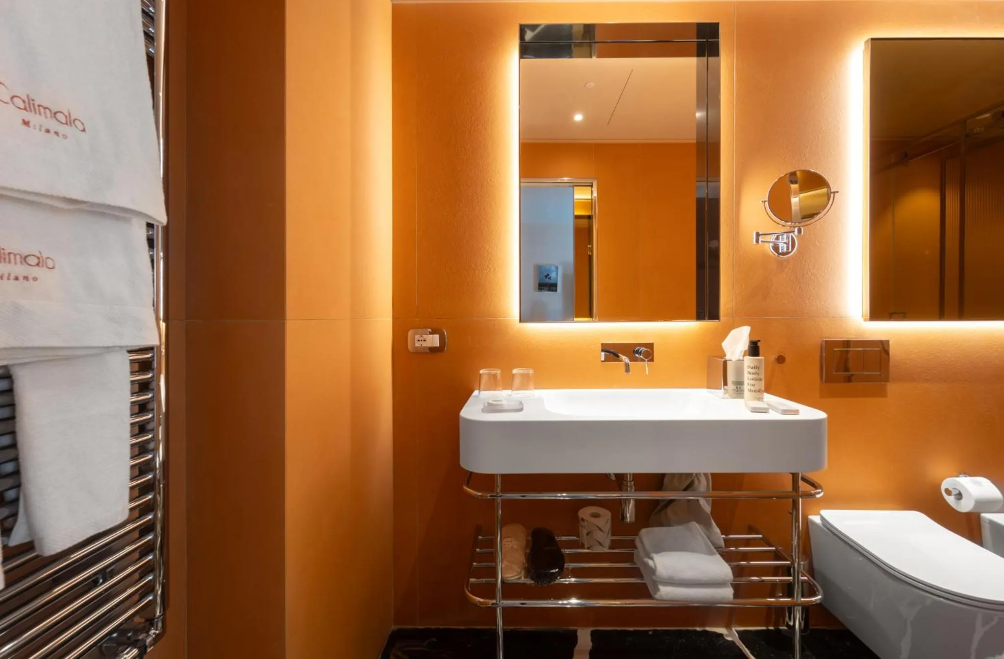Bathroom in Hotel Calimala Milano