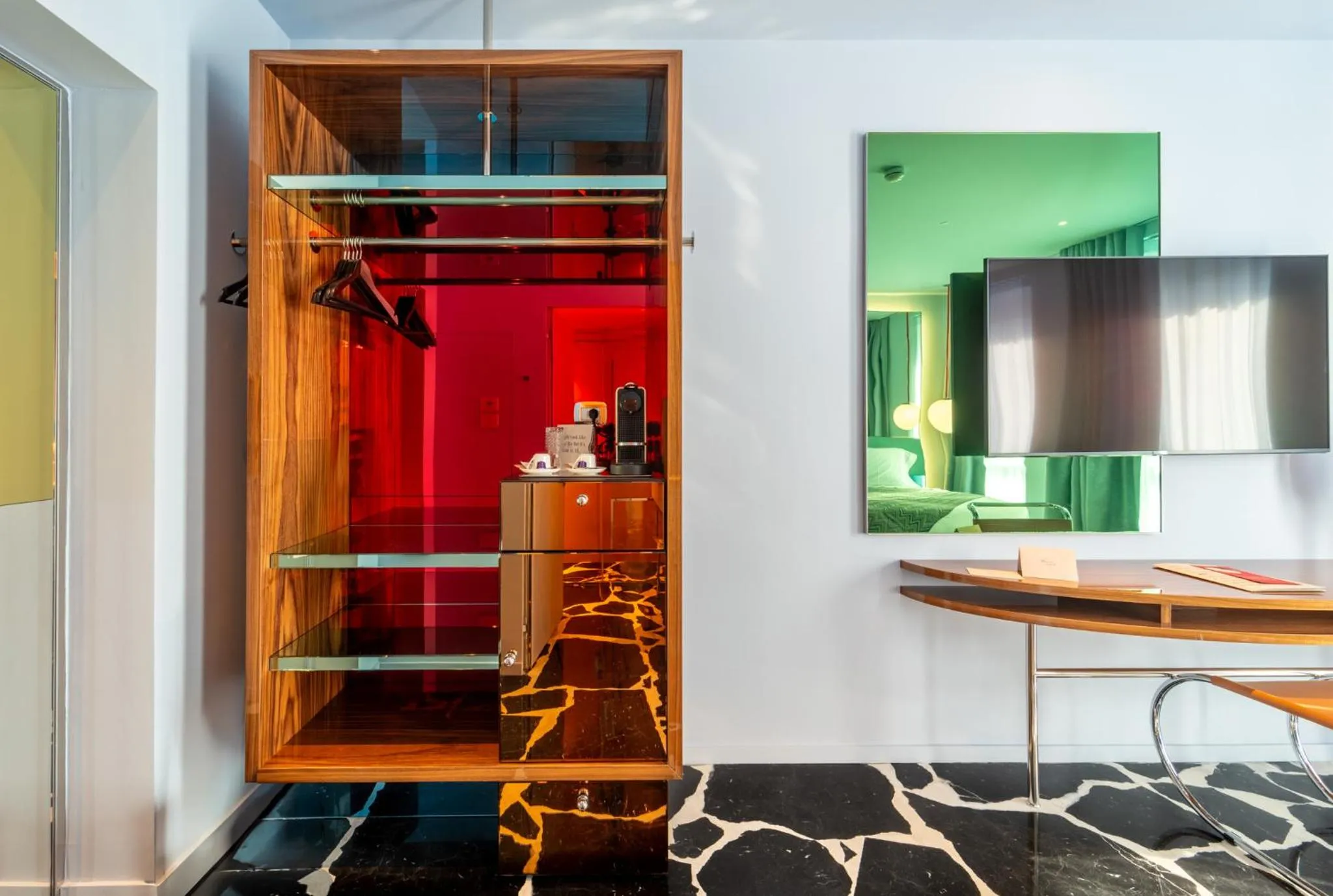 wardrobe in Hotel Calimala Milano