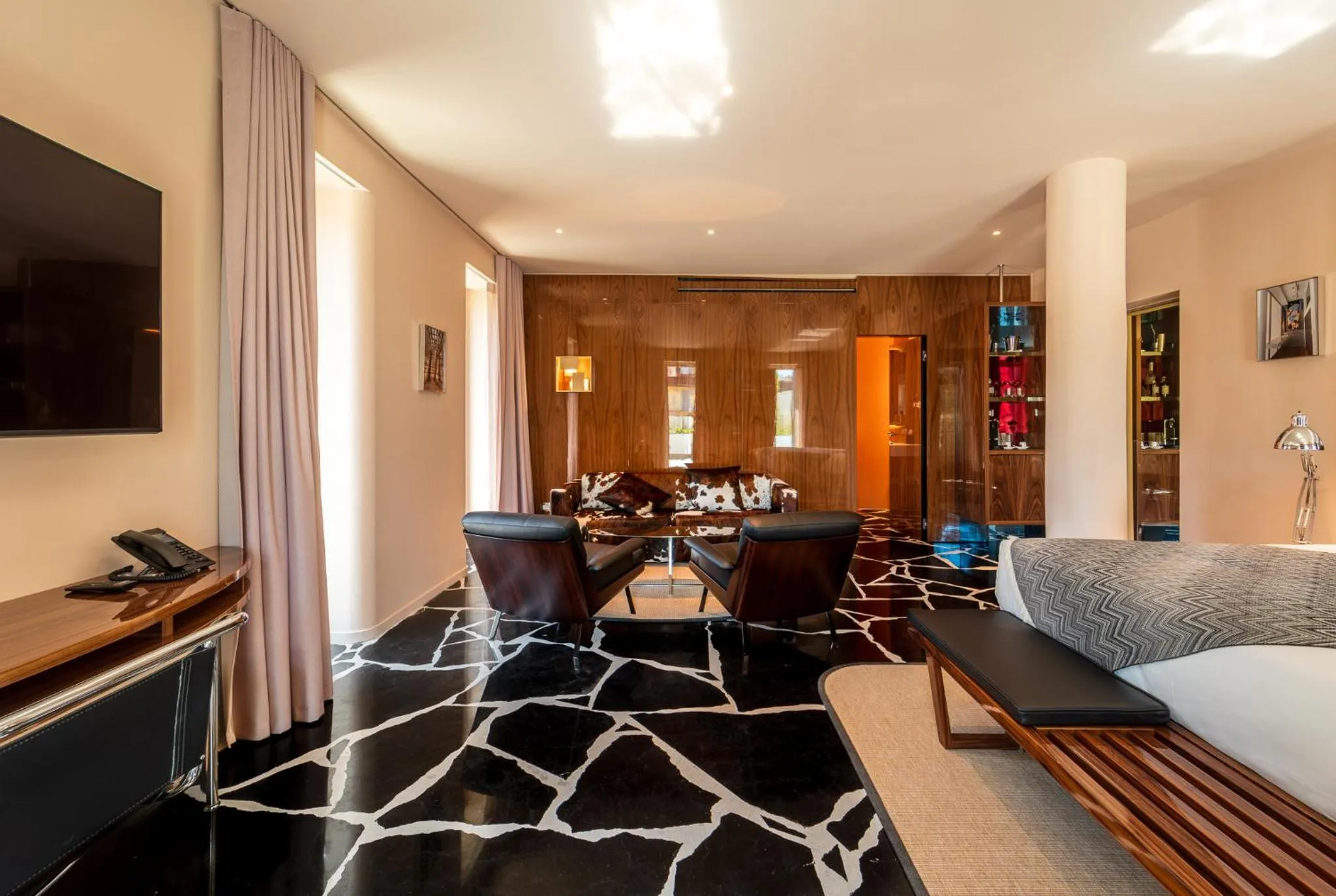 Bedroom in Hotel Calimala Milano