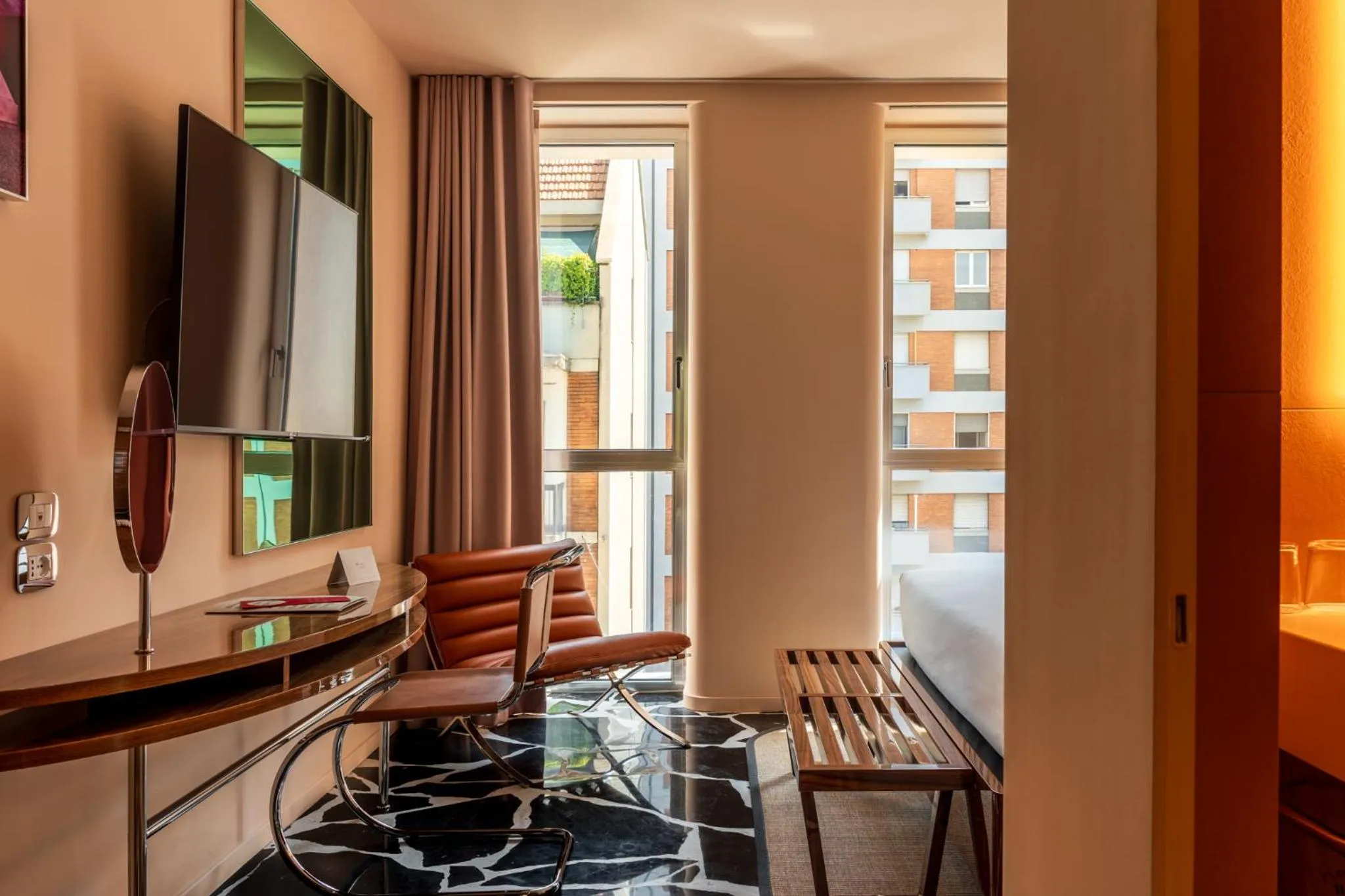TV and multimedia in Hotel Calimala Milano