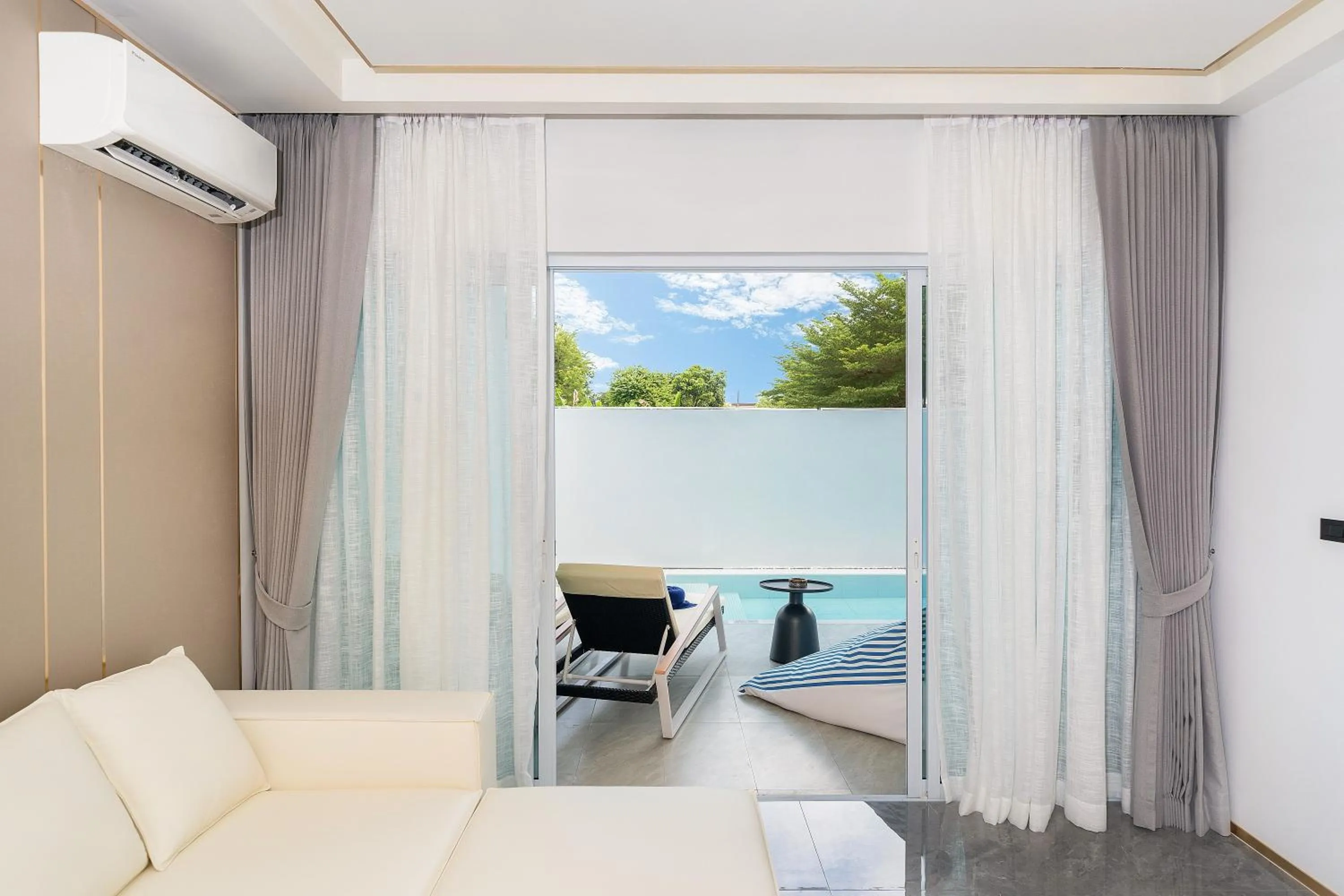 Bed in Chalong Marina Bay View Phuket