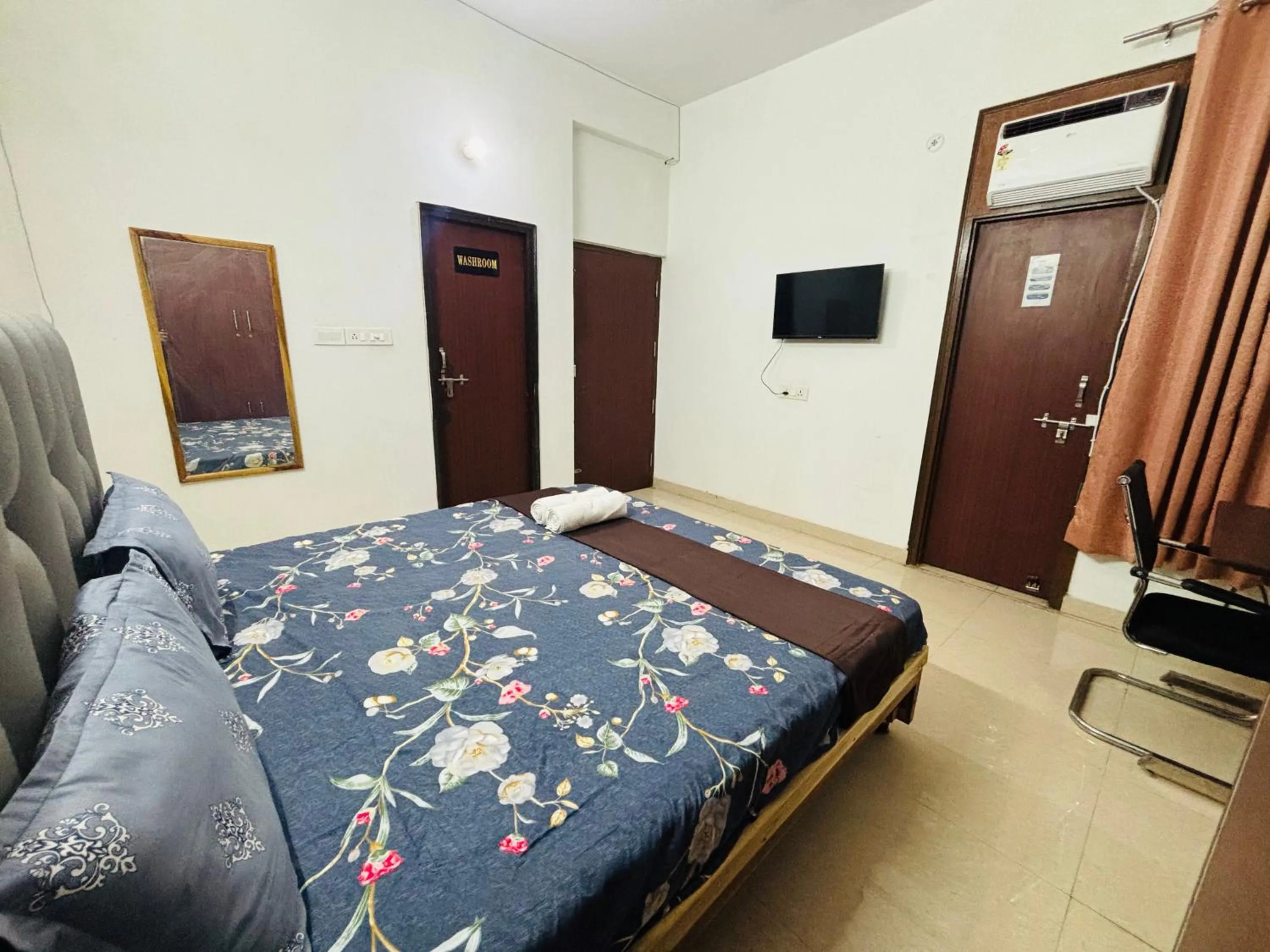 Bed in Akshay continental