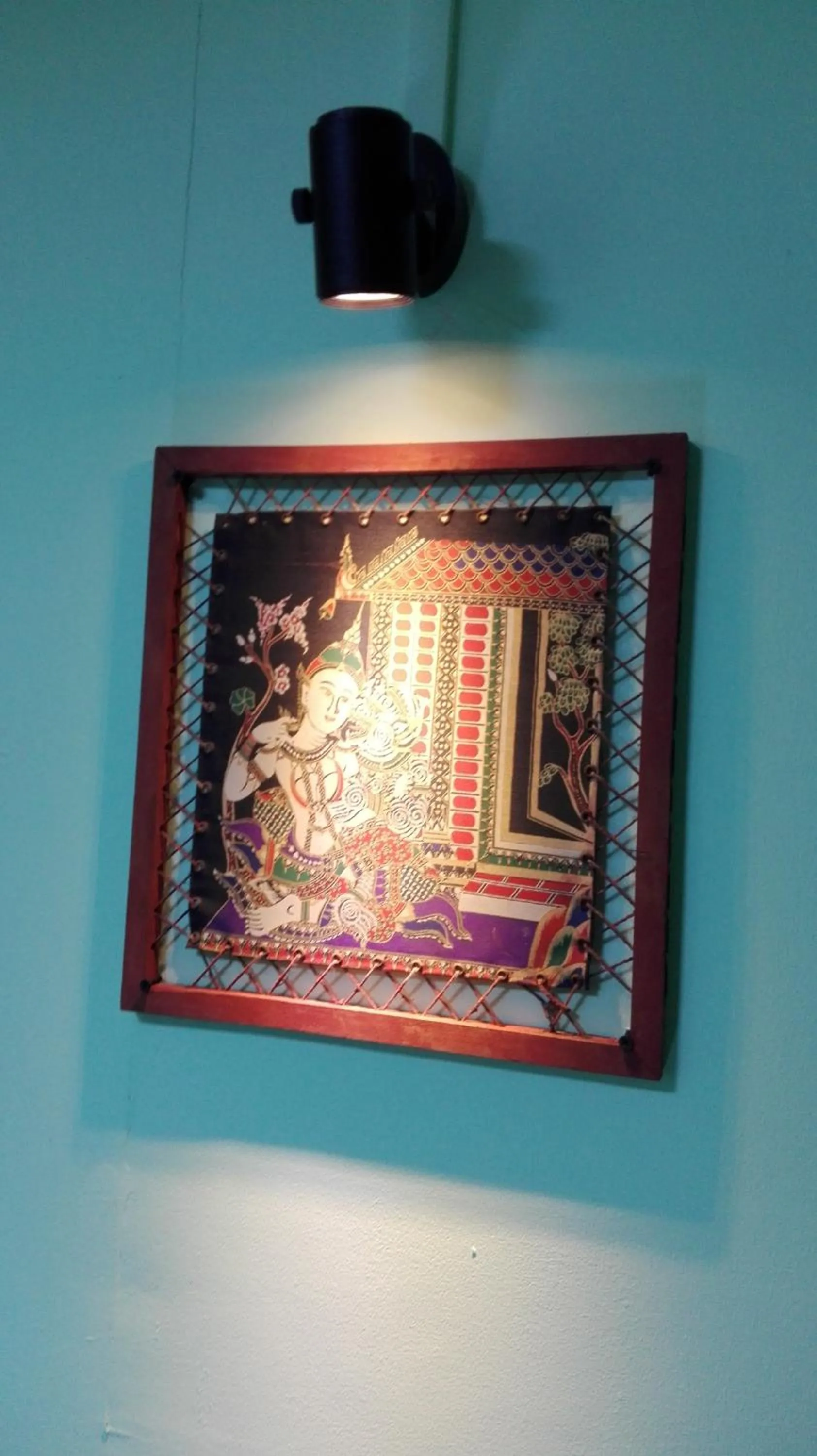 Decorative detail in Shannkalay Hostel