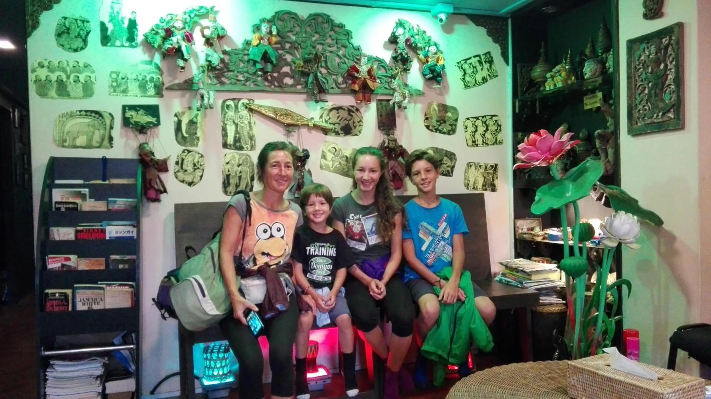 People in Shannkalay Hostel