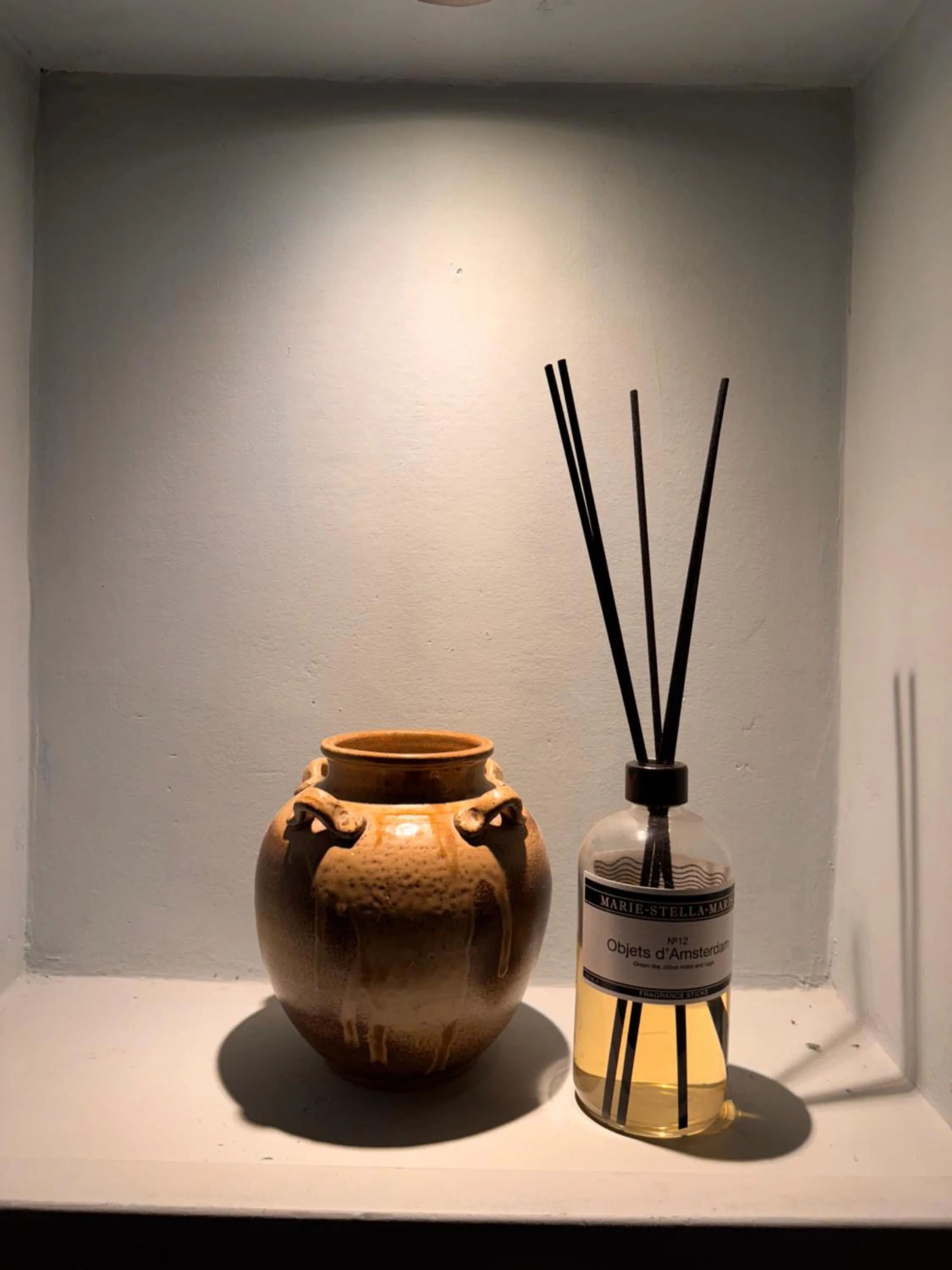 Restaurant/places to eat in Décor Canal House