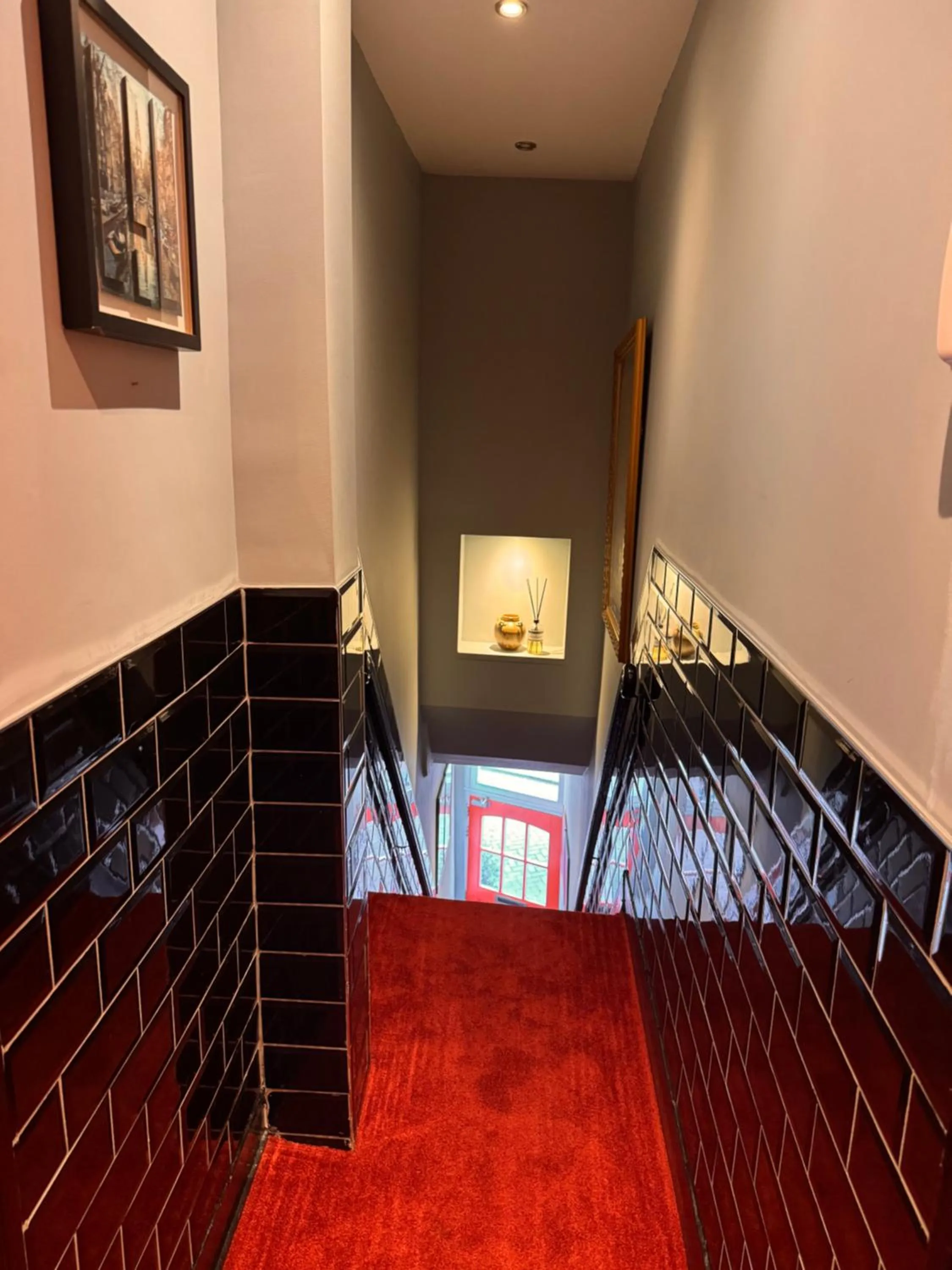 Property building in Décor Canal House