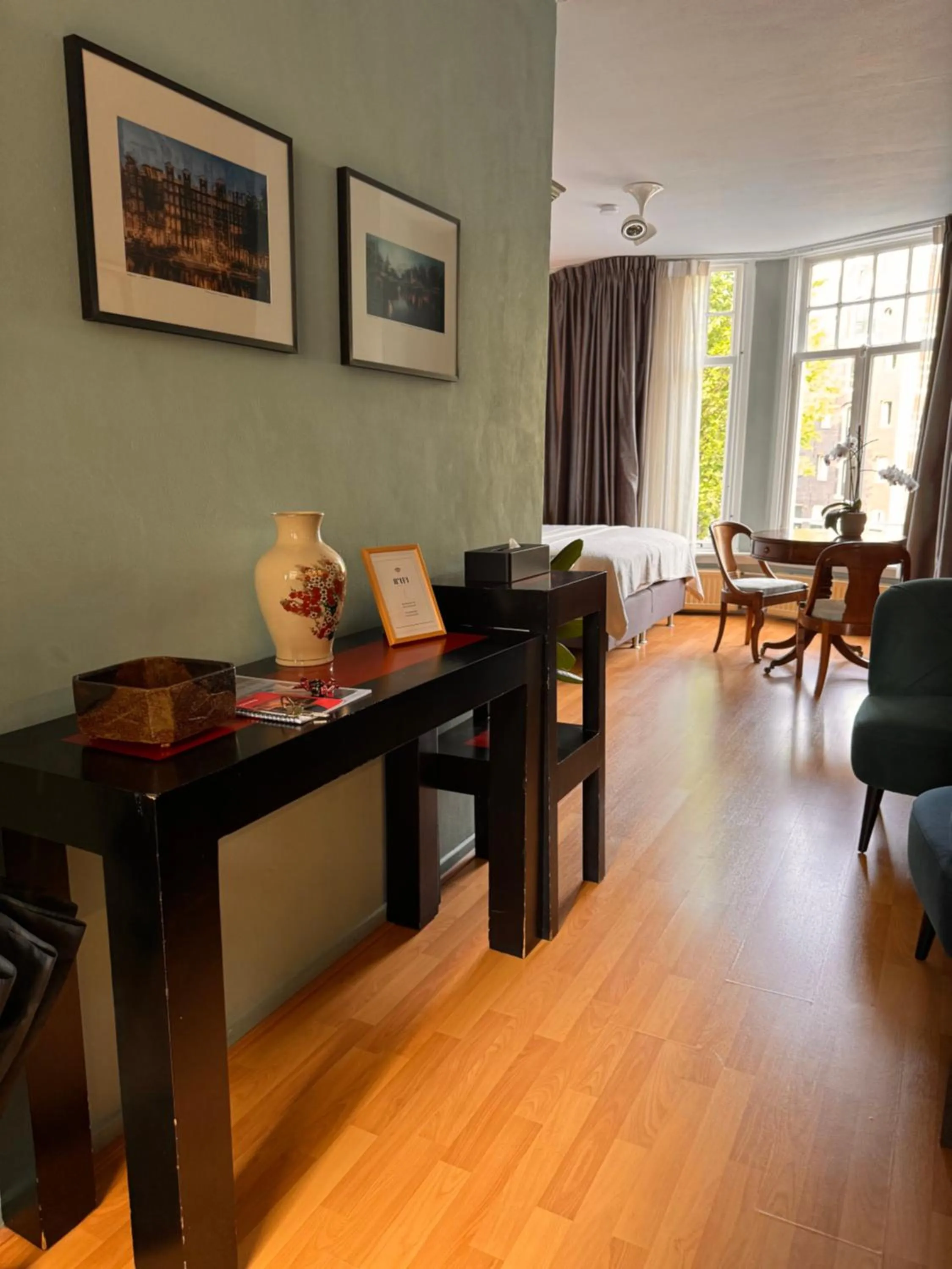 Dining area in Décor Canal House