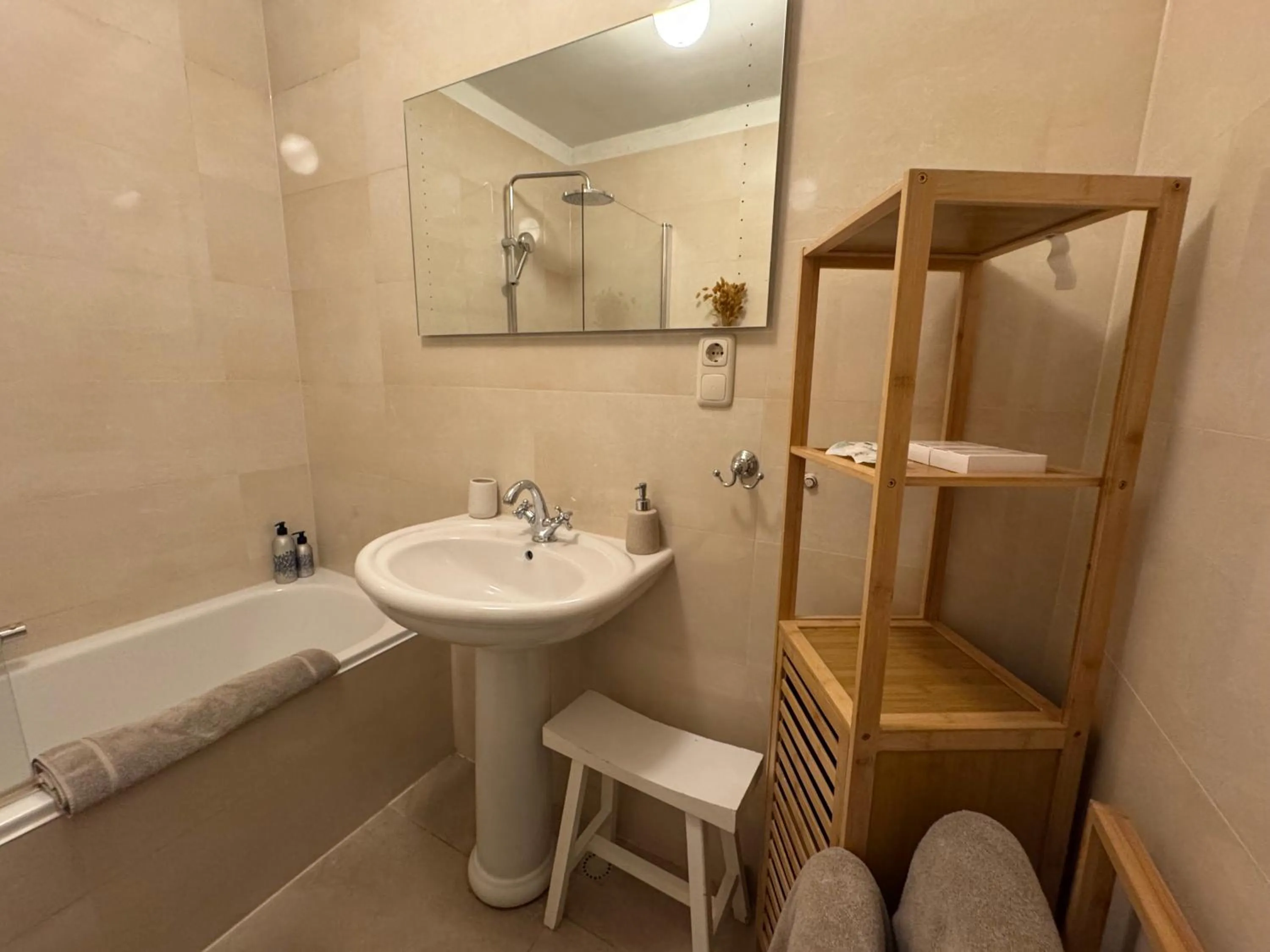 Property building in Décor Canal House