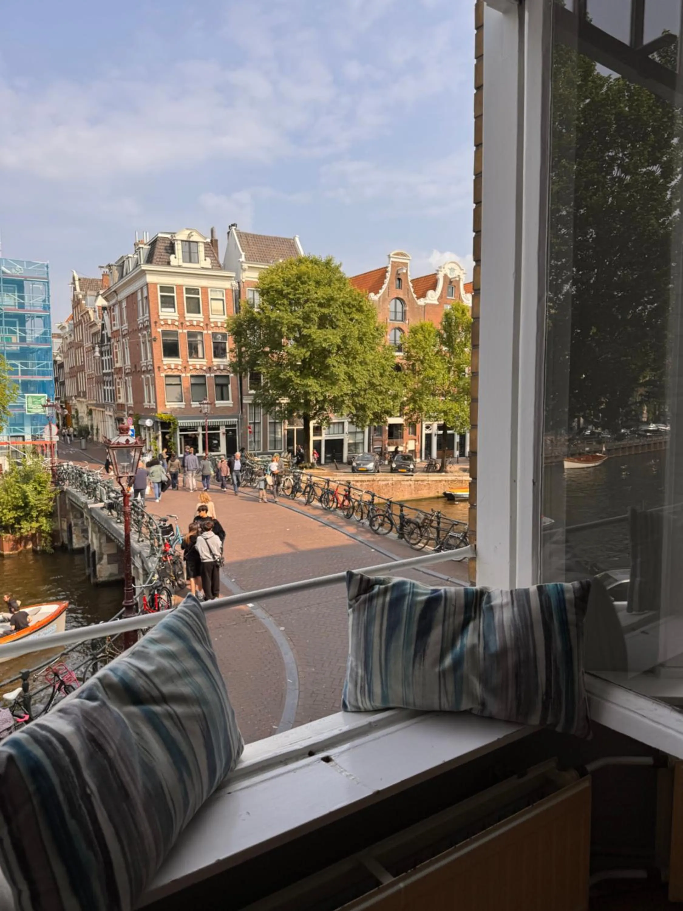 Property building in Décor Canal House