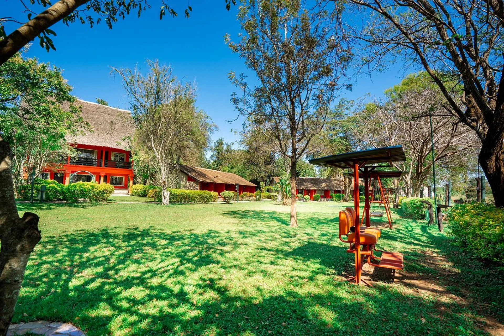 Garden in Muthu Mara River Lodge
