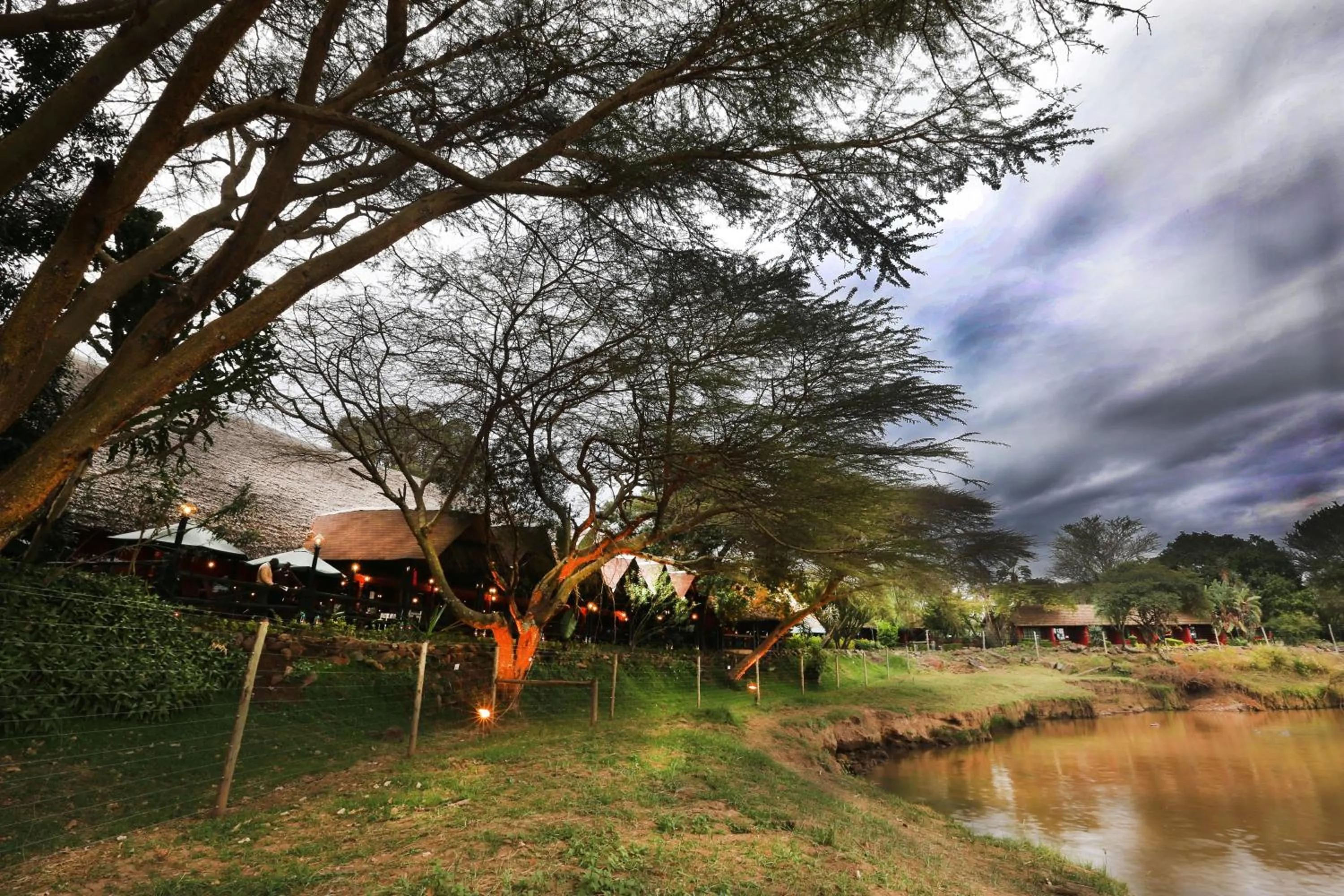 Property building in Mara River Lodge
