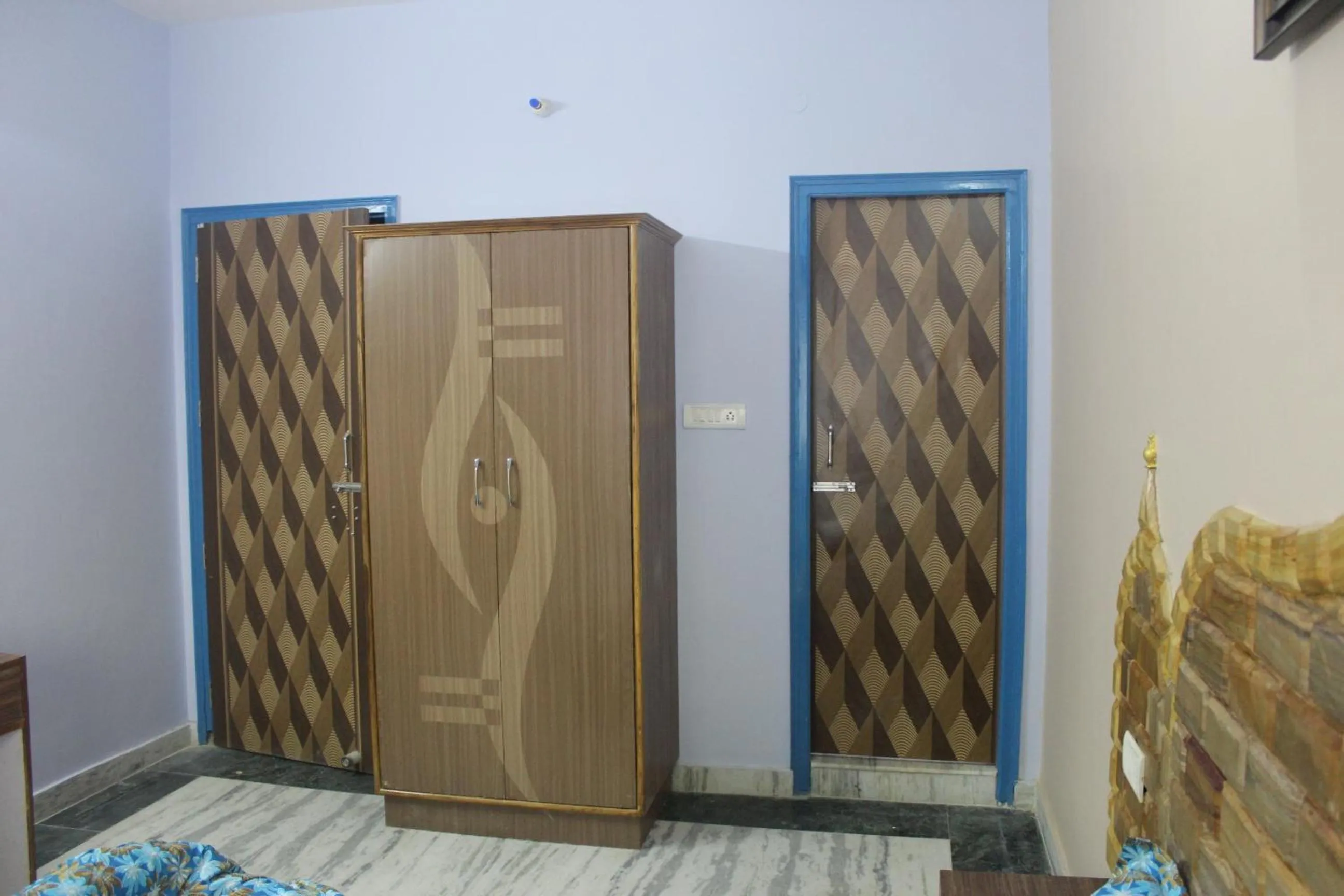 Bedroom in Hotel Golden Crown Laxman Jhula