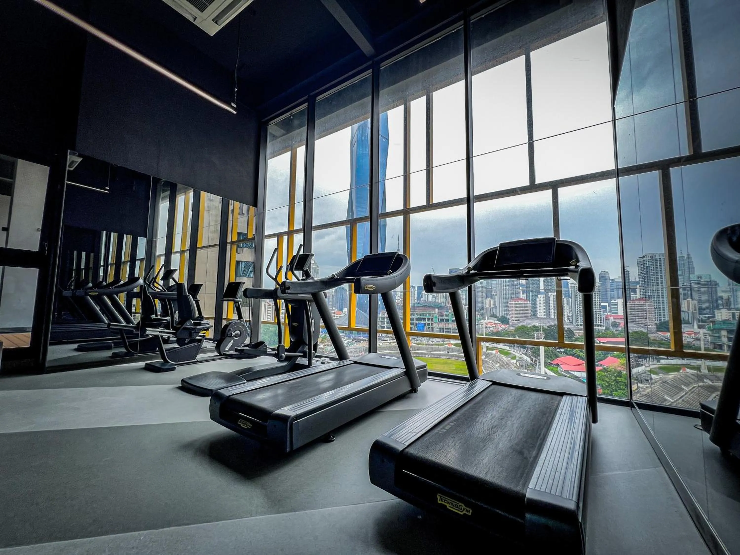 Fitness centre/facilities in Opus Residences by Centurypro