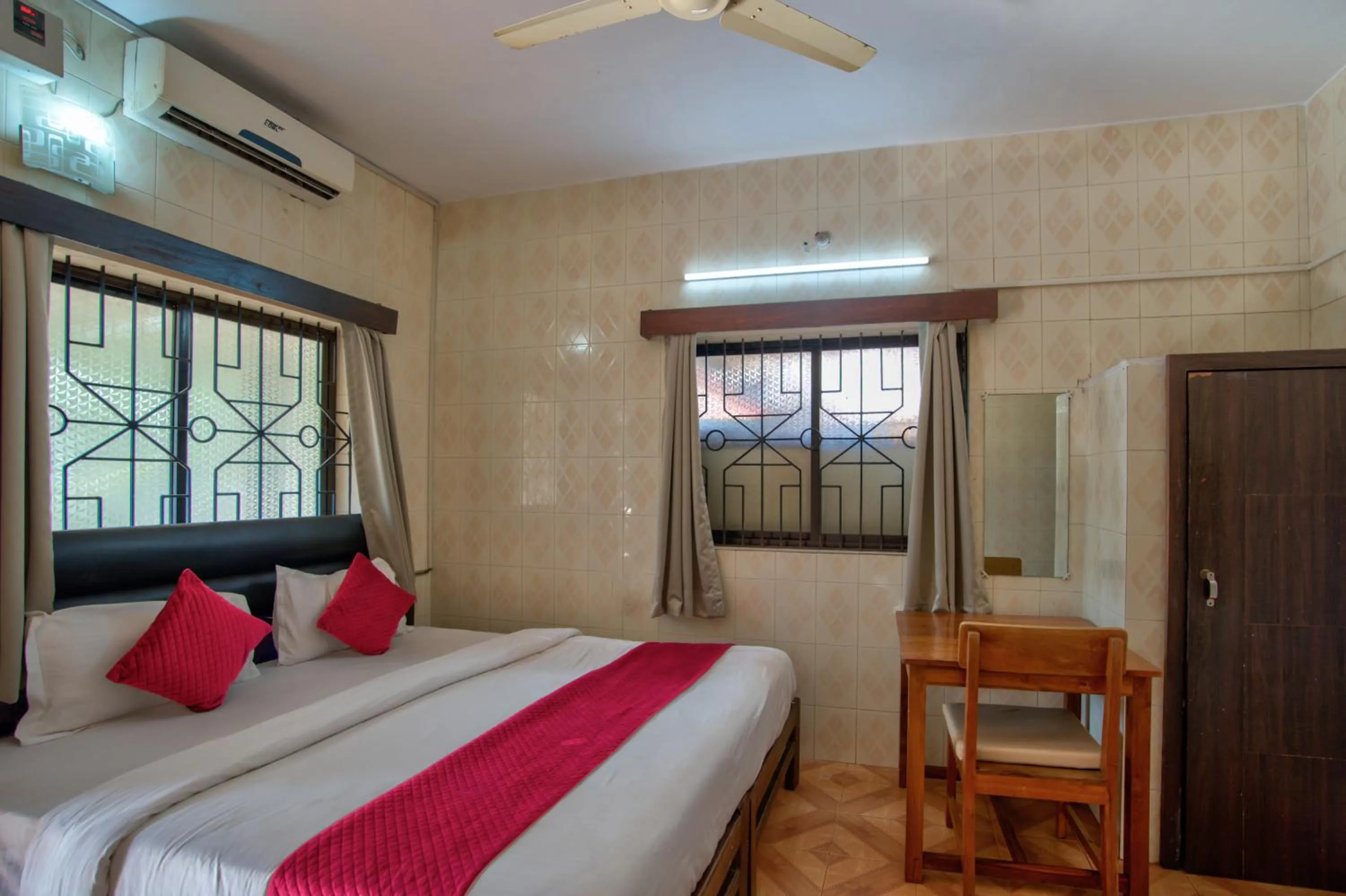 Bedroom in Swizel Nook Stay